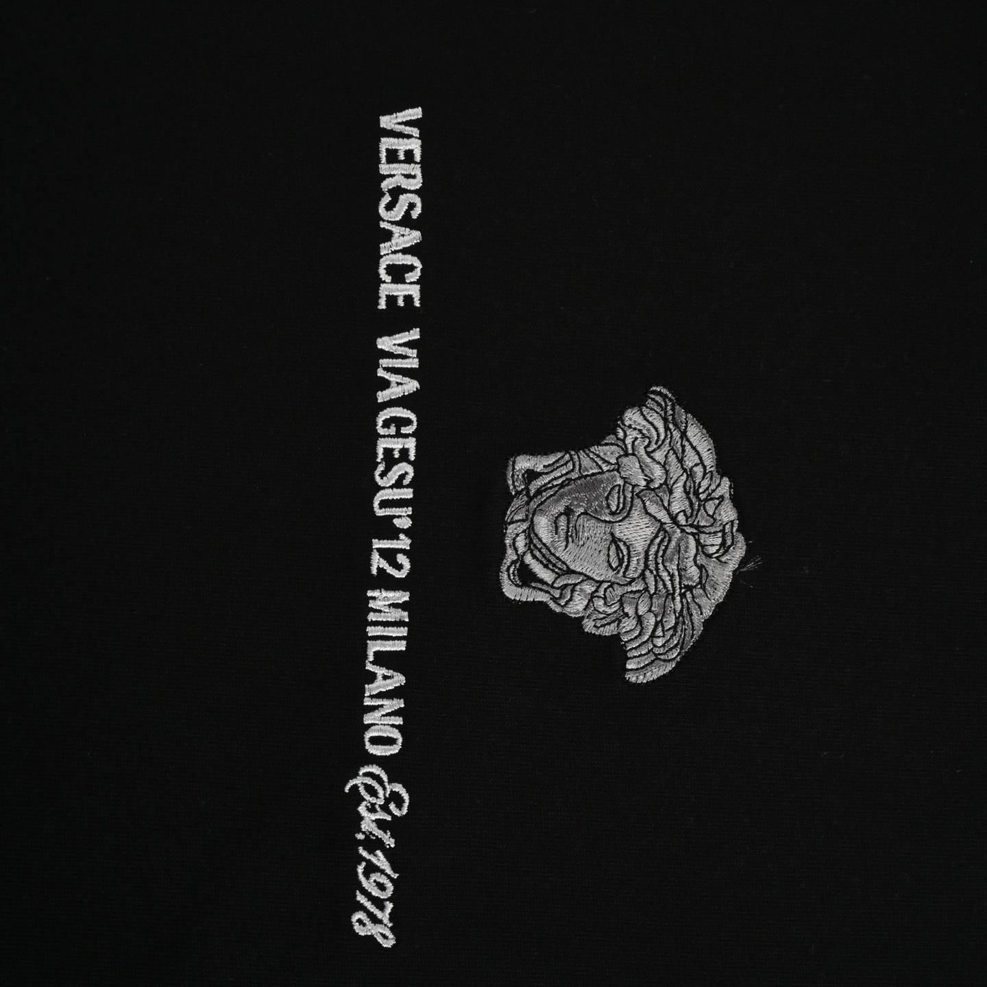Versace/范思哲 25ss 美杜莎刺绣徽标短袖