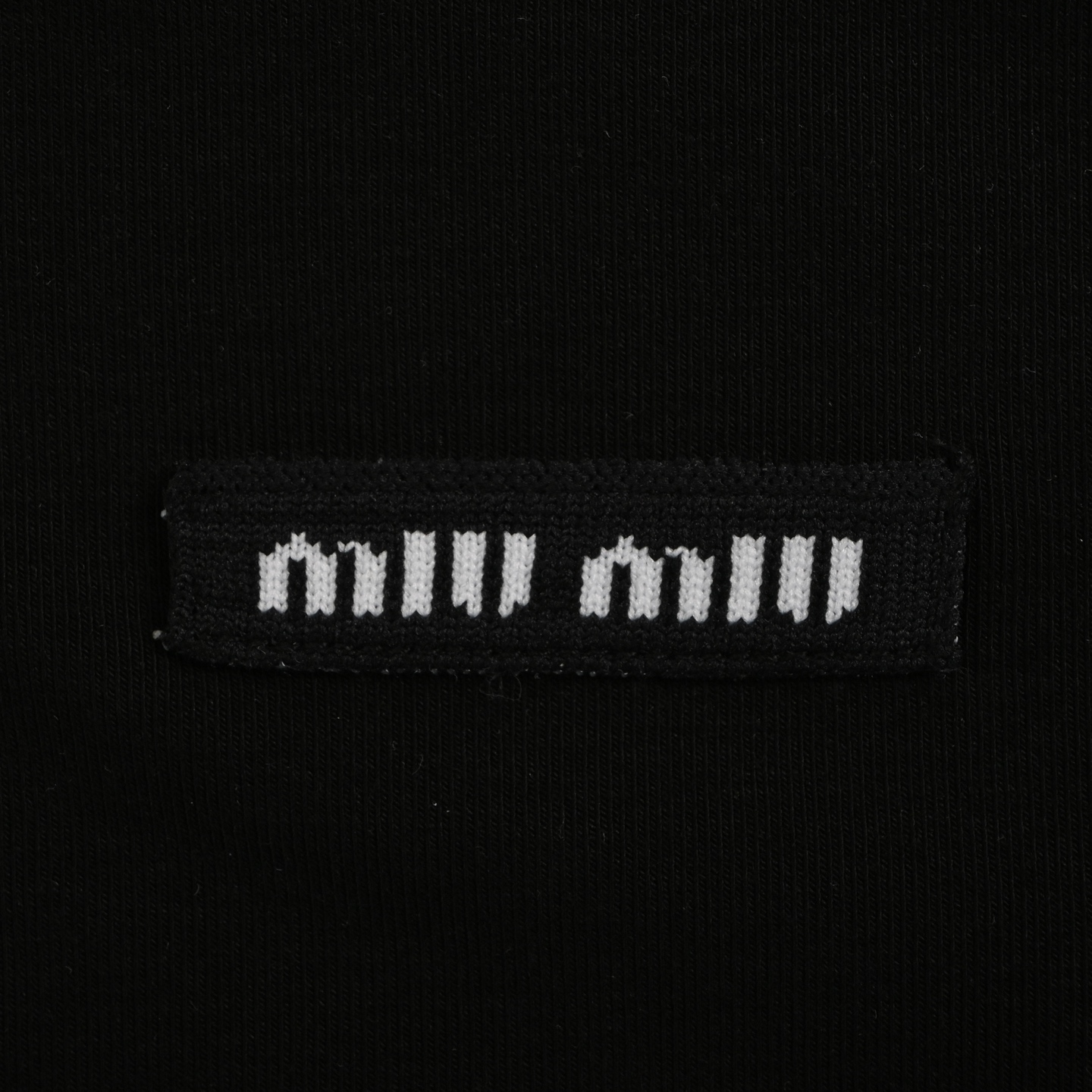 Miu Miu/缪缪 提花小标短袖 黑色 白色