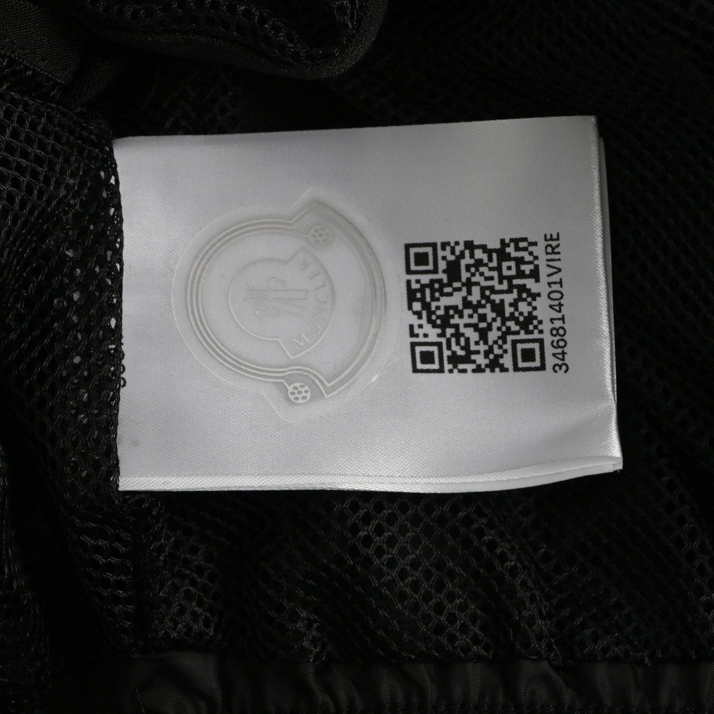 Moncler/蒙口 25ss 硅胶章仔尼龙短裤