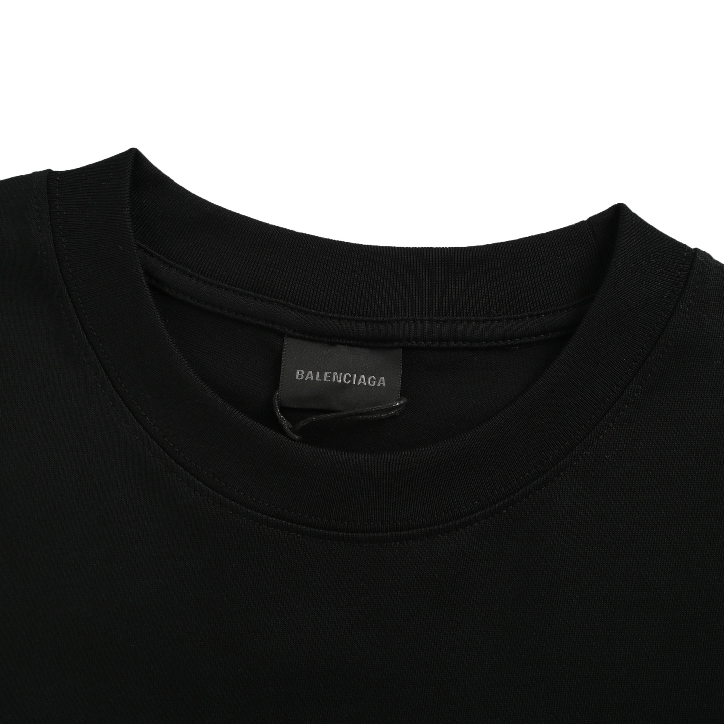 Balenciaga/巴黎世家 25ss 锁扣烫银压胶字母短袖 黑色 白色-Chinese UA Cheap High Quatity Brand Clothes Bags handbags Sneakers wholesale wholesaler seller from China Factory suppliers Fashion Clothing Shoes best Quality Beautiful Price Balenciaga/巴黎世家 25ss 锁扣烫银压胶字母短袖 黑色 白色