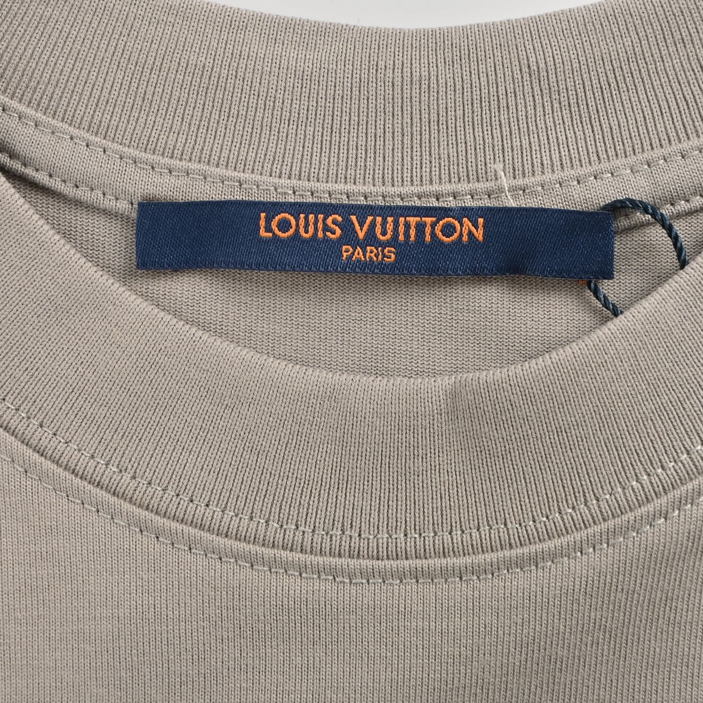 Louis Vuitton/路易威登 25ss 后背棋盘格字母印花短袖