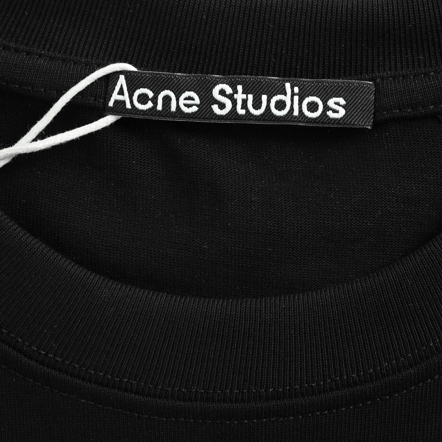 Acne Studios 爱心涂鸦植绒印花短袖