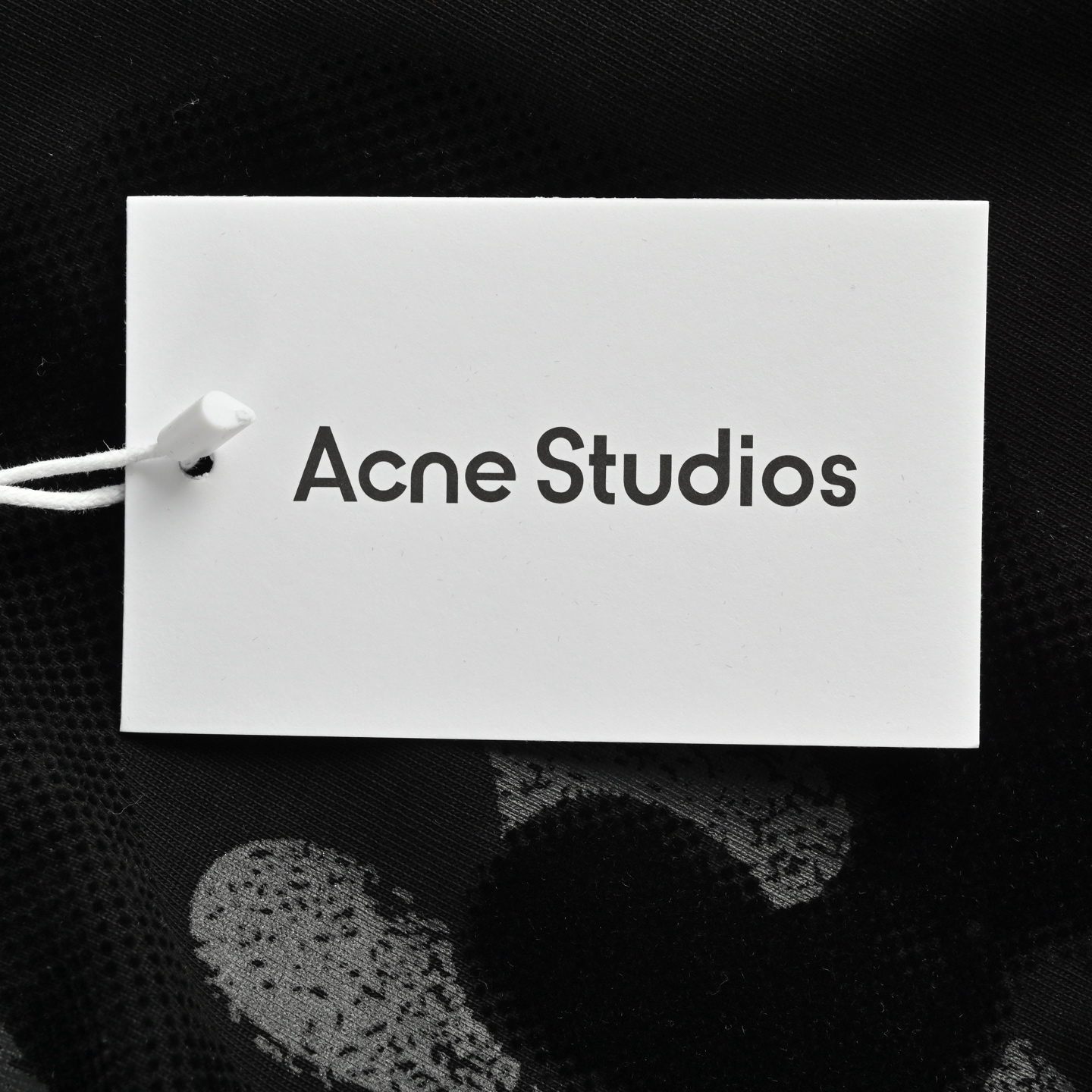 Acne Studios 爱心涂鸦植绒印花短袖