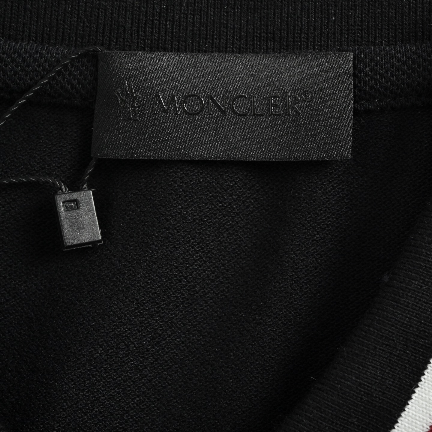 Moncler/蒙口 25ss 红领刺绣徽标Polo短袖