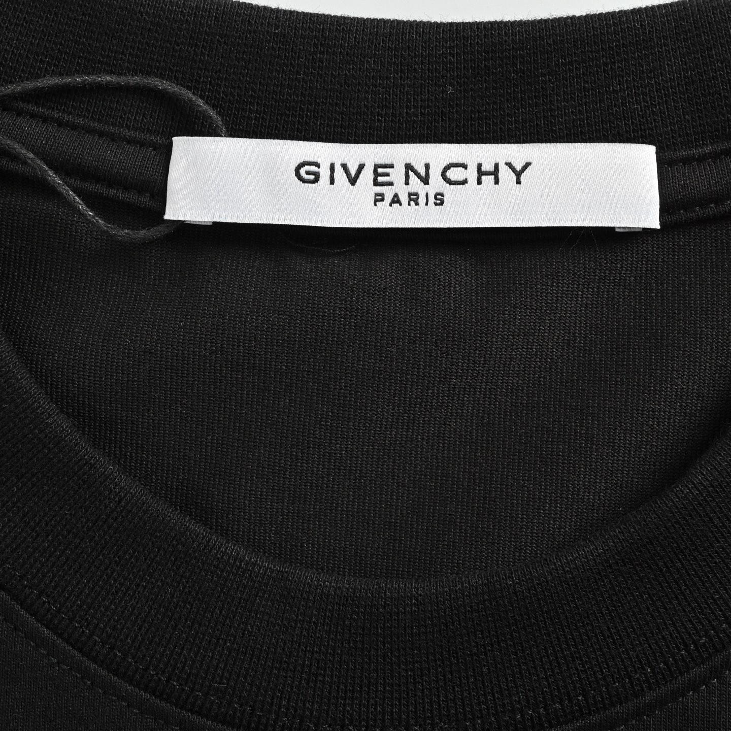 GIVENCHY/纪梵希 25ss 口袋4G刺绣短袖