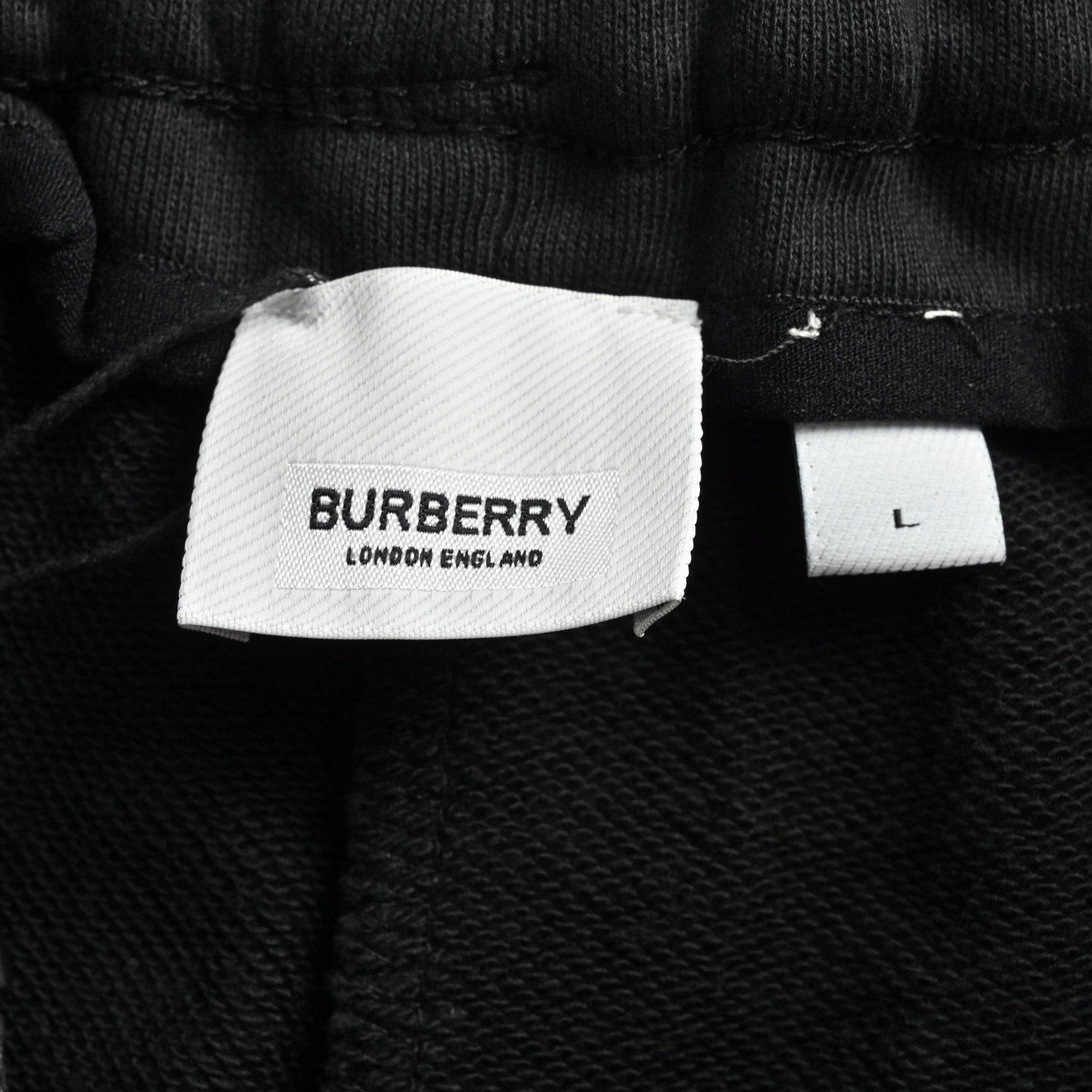 Burberry/巴宝莉 23ss 侧边格纹织带短裤