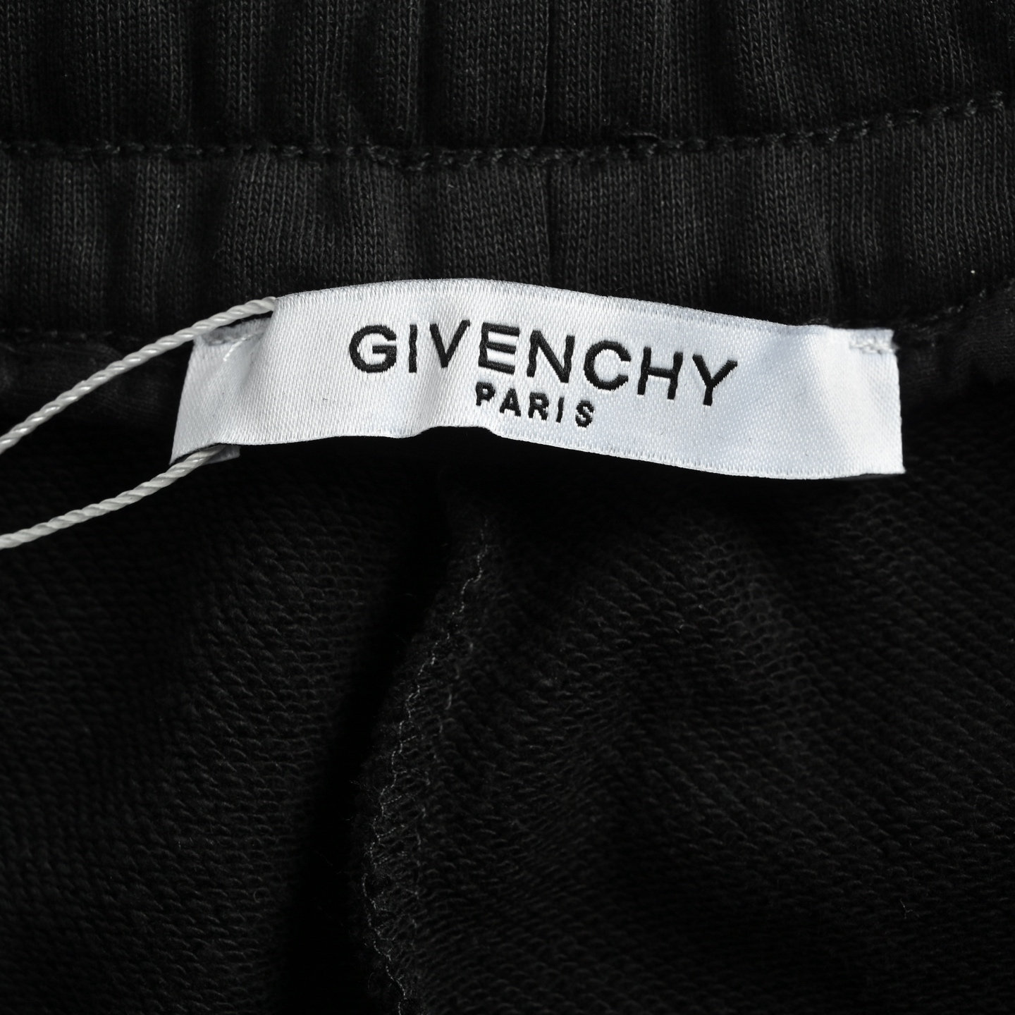 GIVENCHY/纪梵希 24ss 字母刺绣短裤