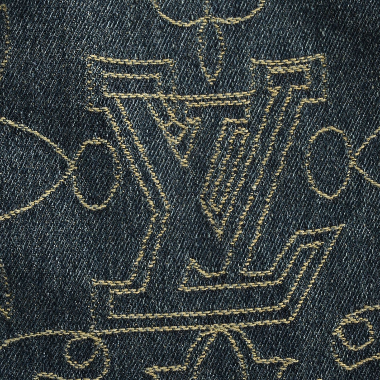 Louis Vuitton/路易威登 25ss 金线藤蔓刺绣牛仔短裤