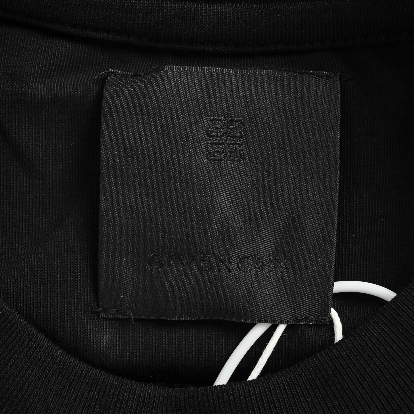 GIVENCHY/纪梵希 25ss Tomo联名刺绣印花短袖