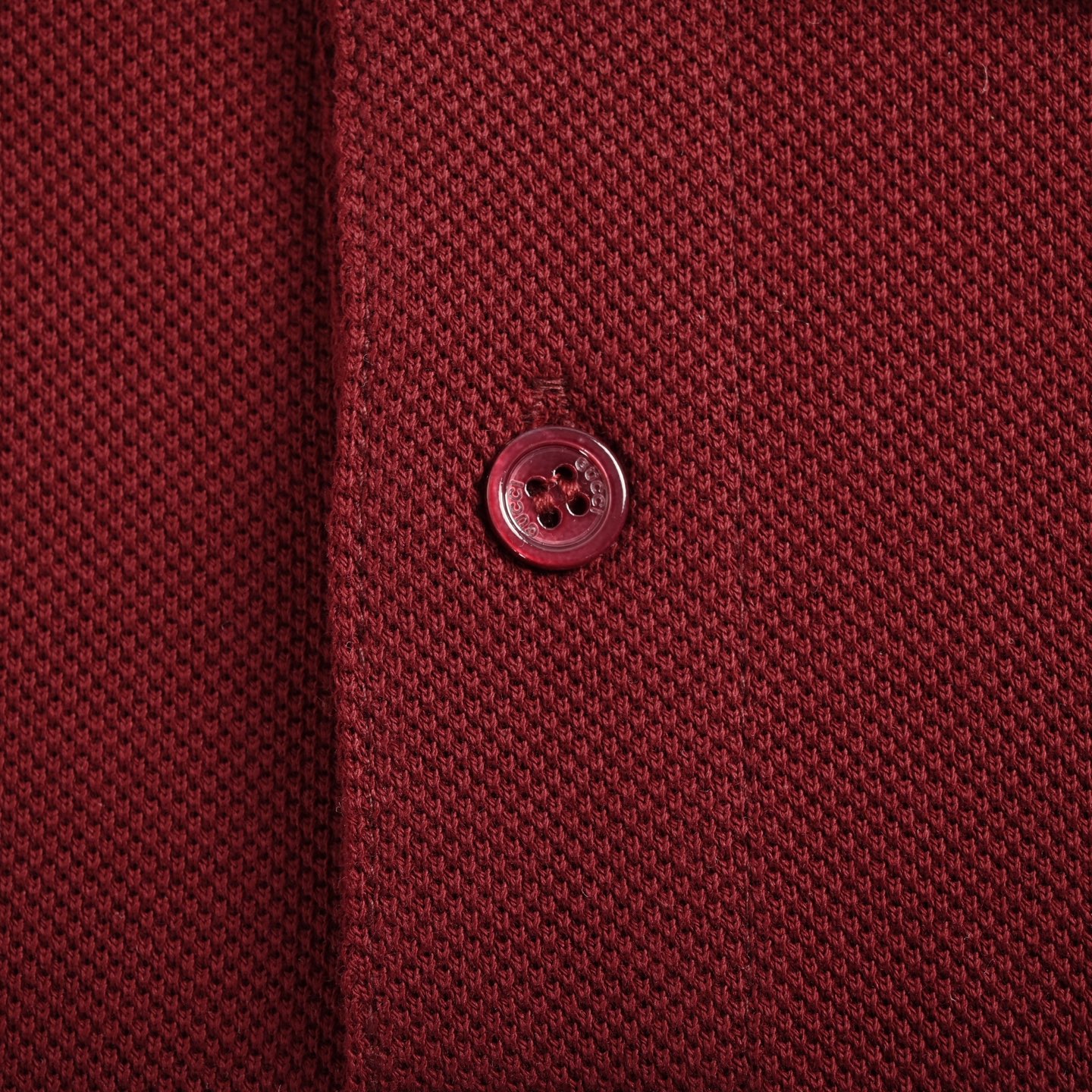 Gucci/古驰 25ss 领口字母印花Polo短袖