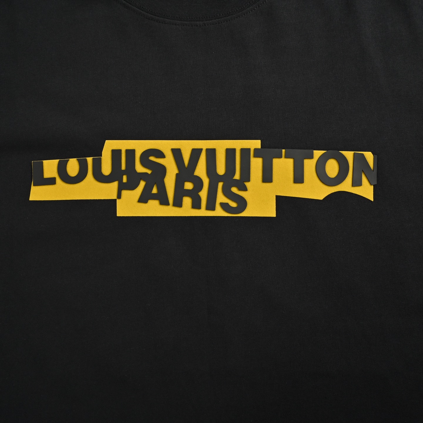 Louis Vuitton/路易威登 25ss 胶带logo立体压胶短袖