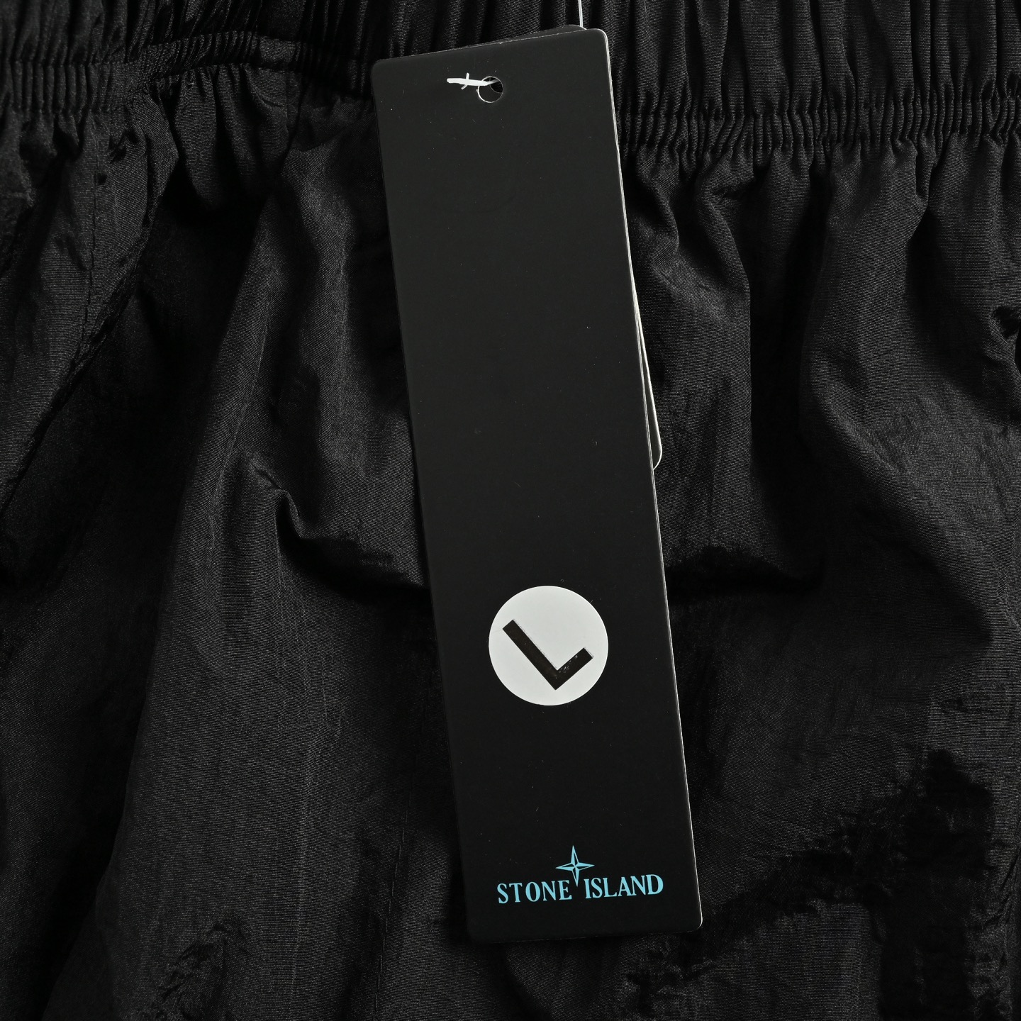 Stone Island/石头岛 经典纯色机能金属尼龙长裤 STONE ISLAND 石头岛SS23 Nylon Meta系列 纯色金属尼龙弹力裤脚宽松长款休闲长裤-Chinese UA Cheap High Quatity Brand Clothes Bags handbags Sneakers wholesale wholesaler seller from China Factory suppliers Fashion Clothing Shoes best Quality Beautiful Price Stone Island/石头岛 经典纯色机能金属尼龙长裤 STONE ISLAND 石头岛SS23 Nylon Meta系列 纯色金属尼龙弹力裤脚宽松长款休闲长裤