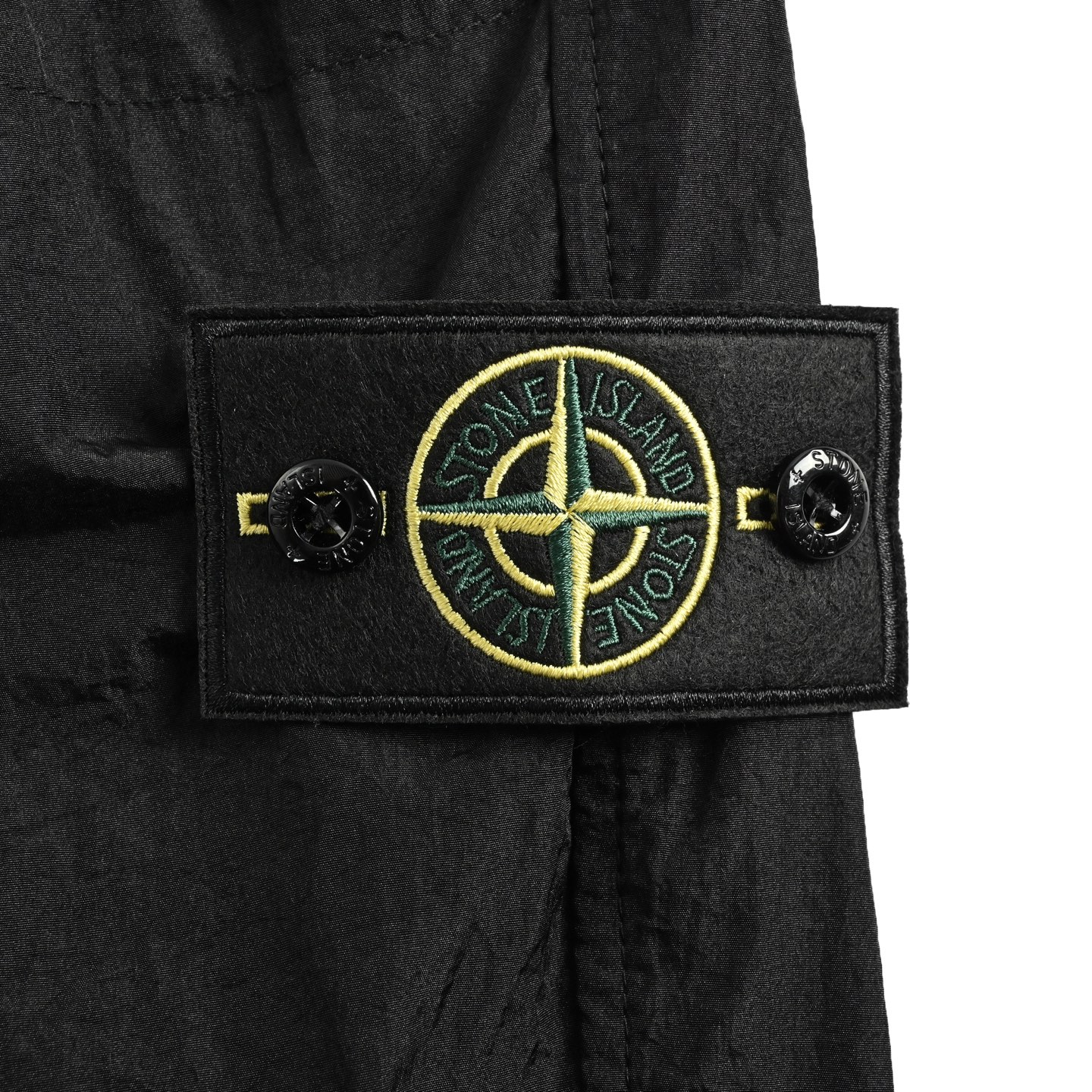 Stone Island/石头岛 经典纯色机能金属尼龙长裤 STONE ISLAND 石头岛SS23 Nylon Meta系列 纯色金属尼龙弹力裤脚宽松长款休闲长裤-Chinese UA Cheap High Quatity Brand Clothes Bags handbags Sneakers wholesale wholesaler seller from China Factory suppliers Fashion Clothing Shoes best Quality Beautiful Price Stone Island/石头岛 经典纯色机能金属尼龙长裤 STONE ISLAND 石头岛SS23 Nylon Meta系列 纯色金属尼龙弹力裤脚宽松长款休闲长裤