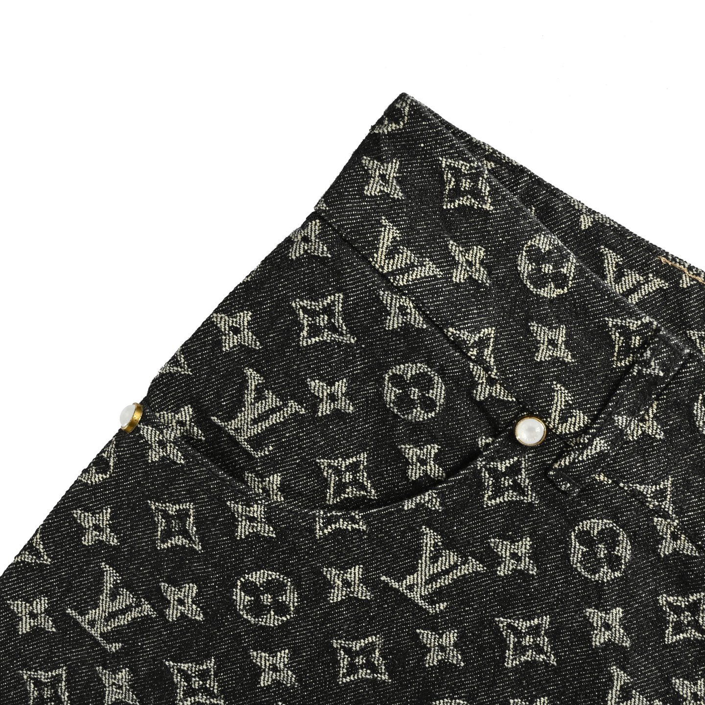 Louis Vuitton/路易威登 FA满印珍珠扣老花牛仔短裤