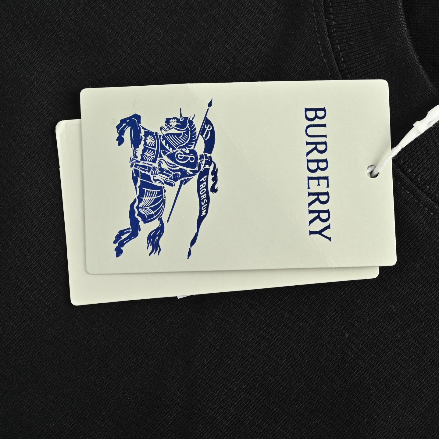 Burberry/巴宝莉 25ss 胸口金标战马刺绣短袖