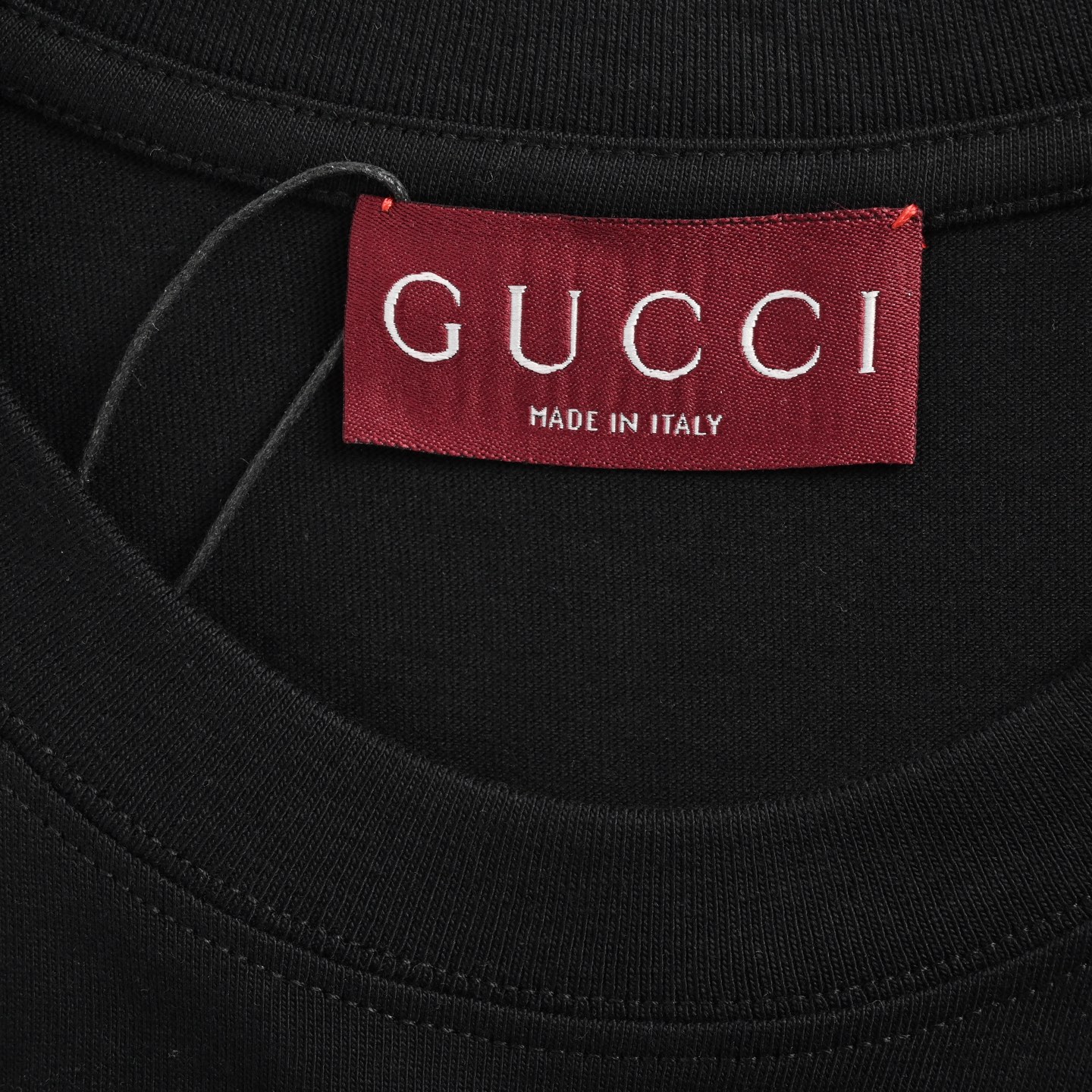Gucci/古驰 25ss 粉色小标刺绣短袖 胸前小标高密立体刺绣logo