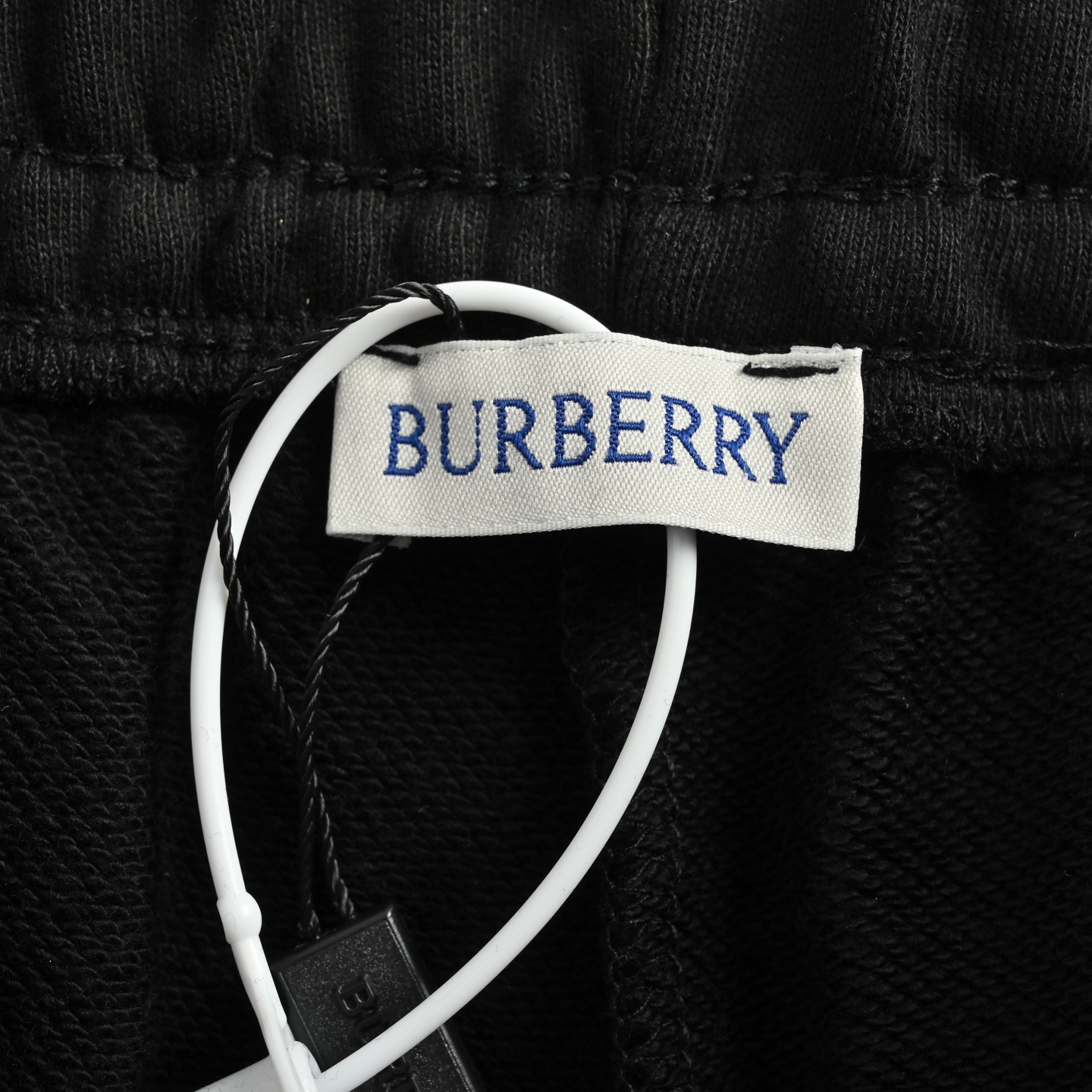 Burberry/巴宝莉 25ss 圆圈战马印花短裤