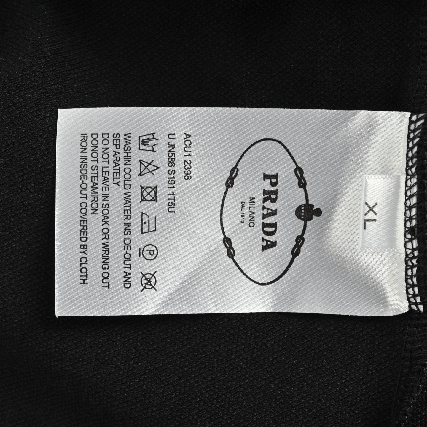 Prada/普拉达 25ss 胸口三角标撞色刺绣Polo短袖 白色 黑色 军绿