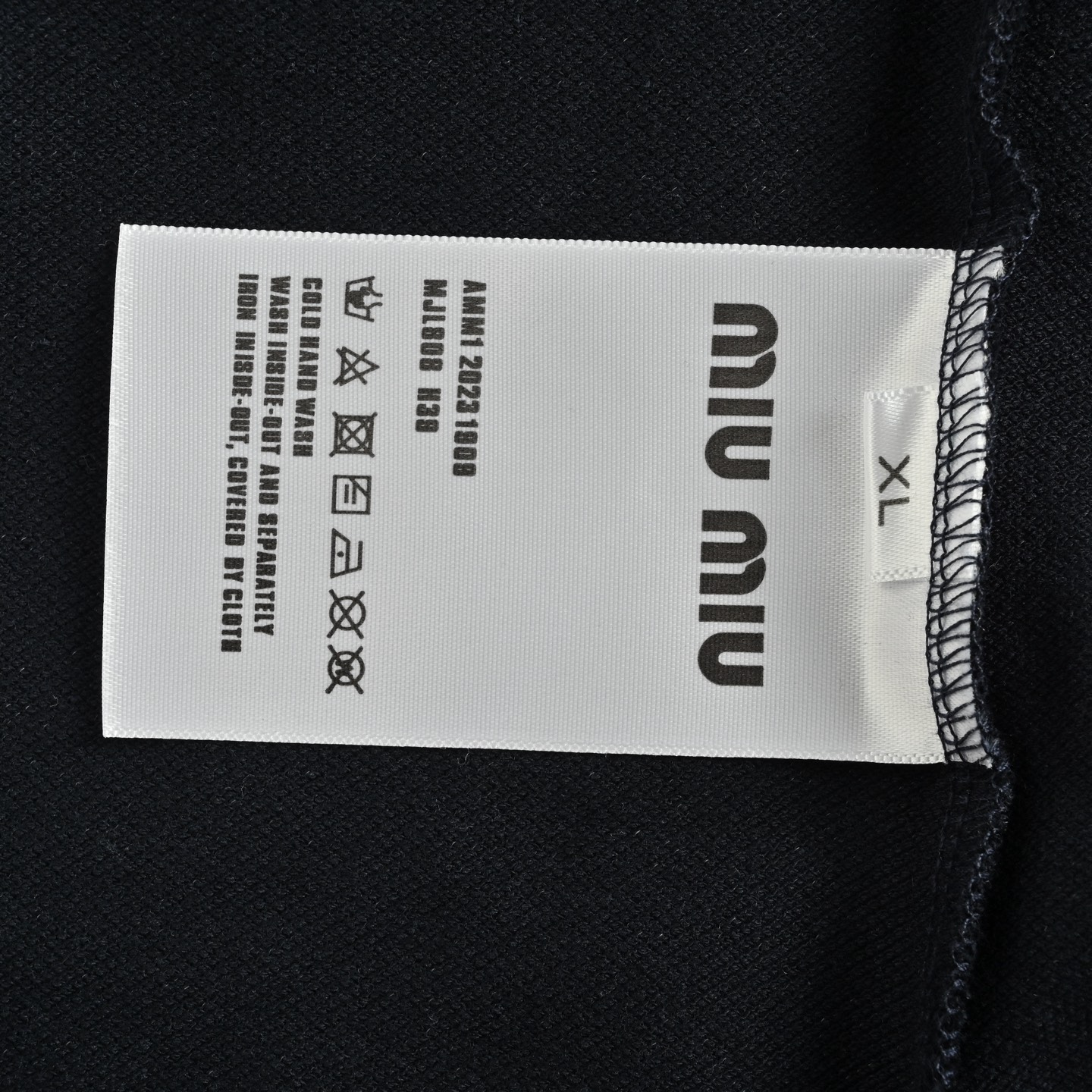 Miu Miu/缪缪 25ss 胸口压胶字母Polo短袖 白色宝蓝