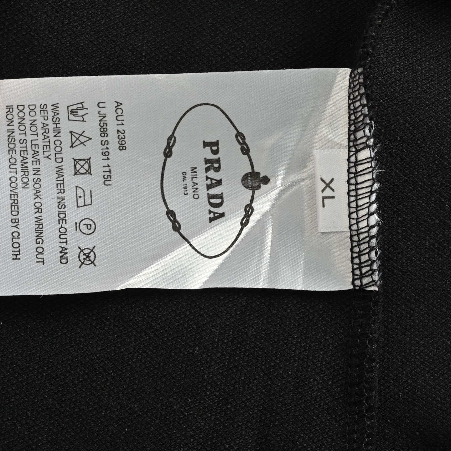 Prada/普拉达 25ss 红色硅胶饰条三角刺绣Polo短袖