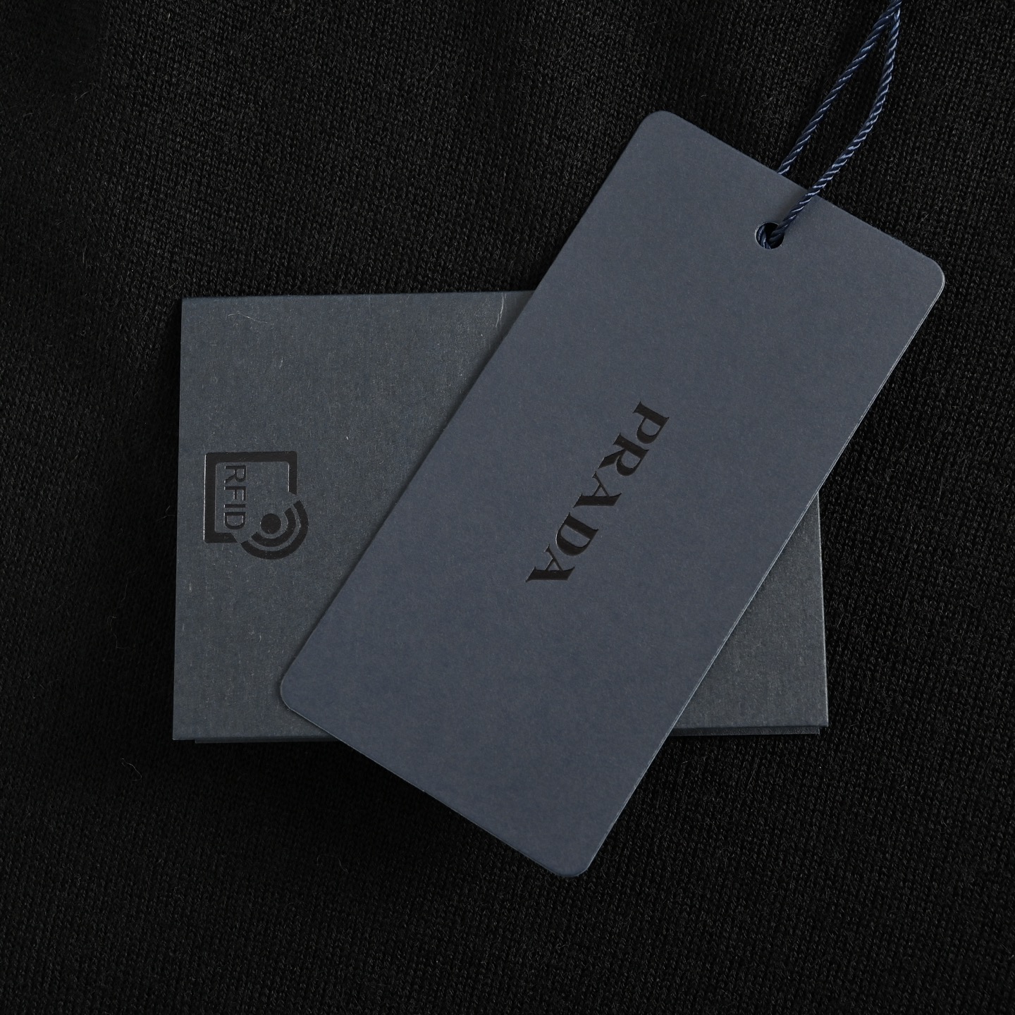 Prada/普拉达 倒三角刺绣针织短袖