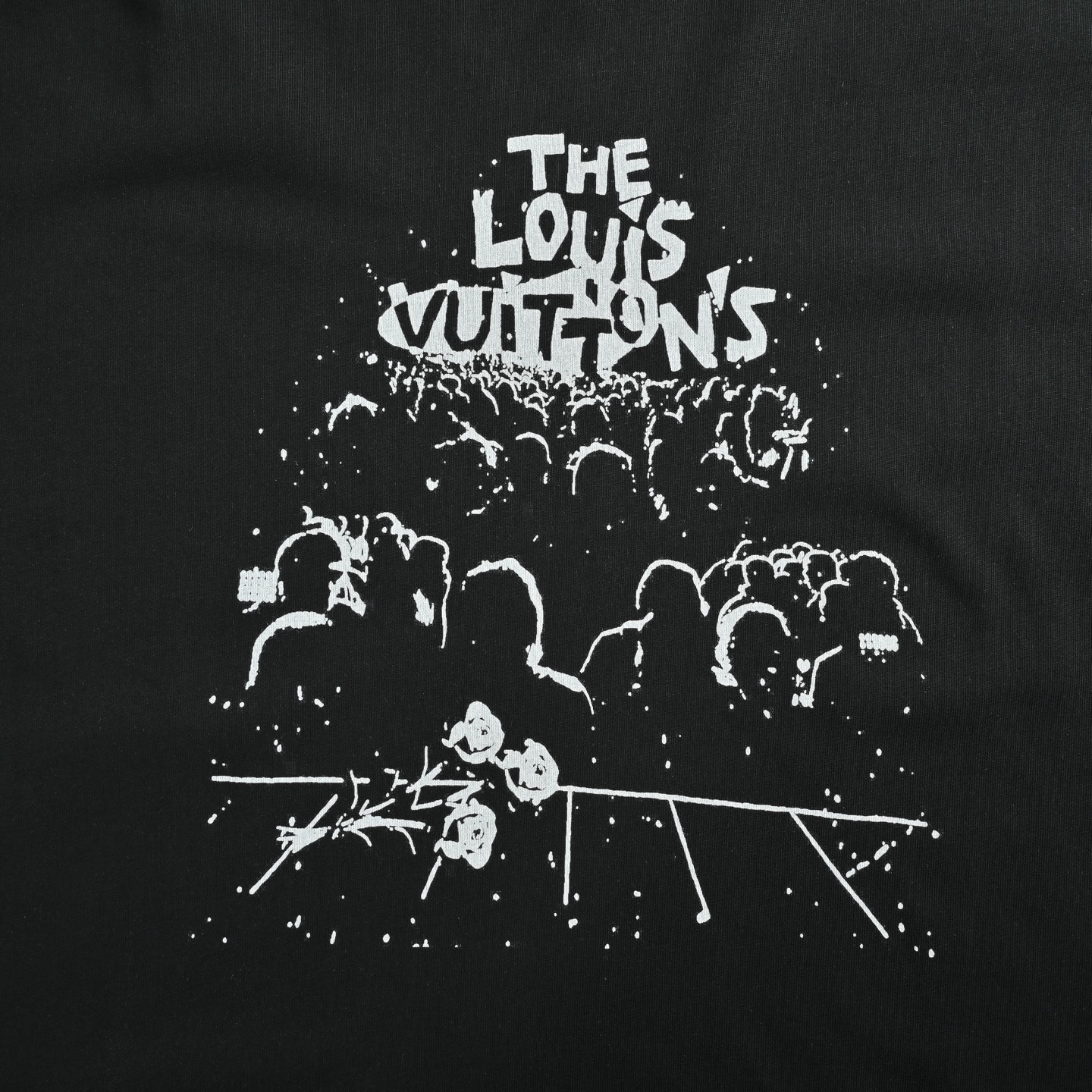 Louis Vuitton Men's Black Cotton T-Shirt with Crowd Graphic Print 8 i1747740393335 278 0 7