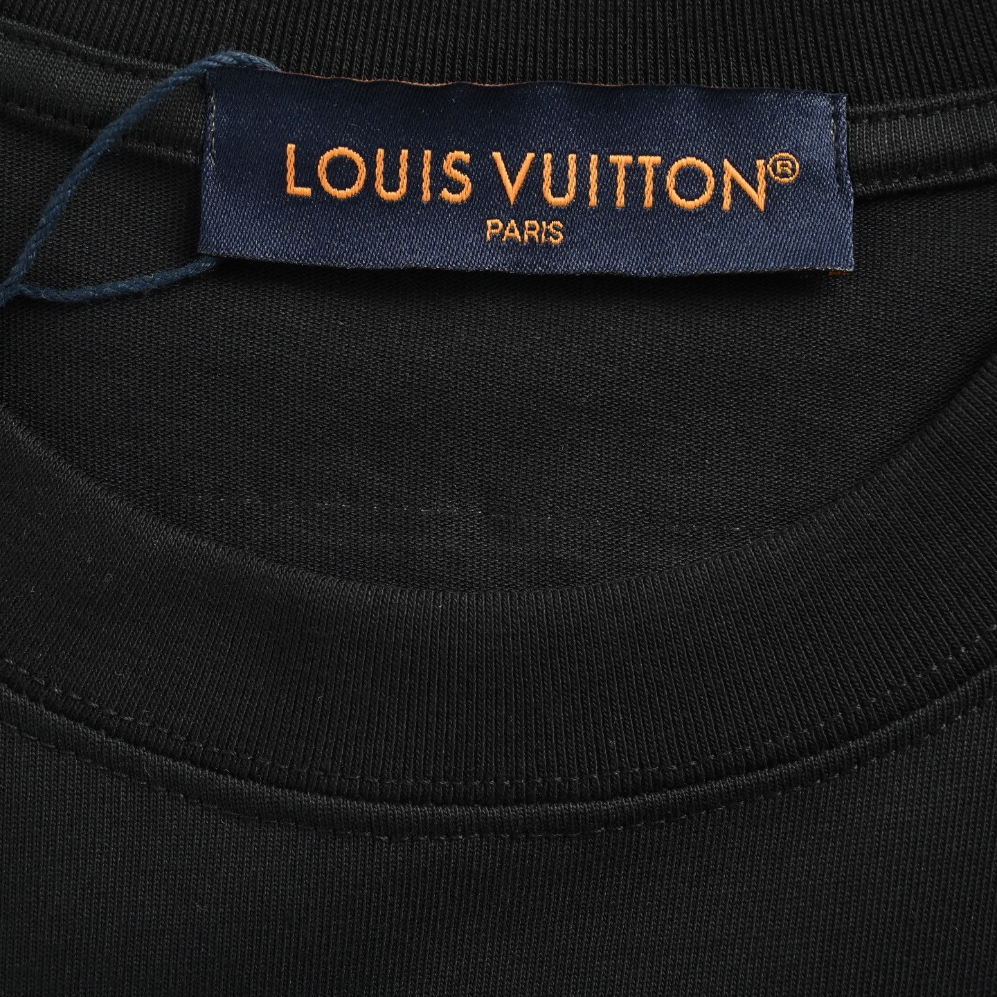 Louis Vuitton 25SS Back Logo Print Short Sleeve T-Shirt Unisex 5 i1747740830007 3851 0 4