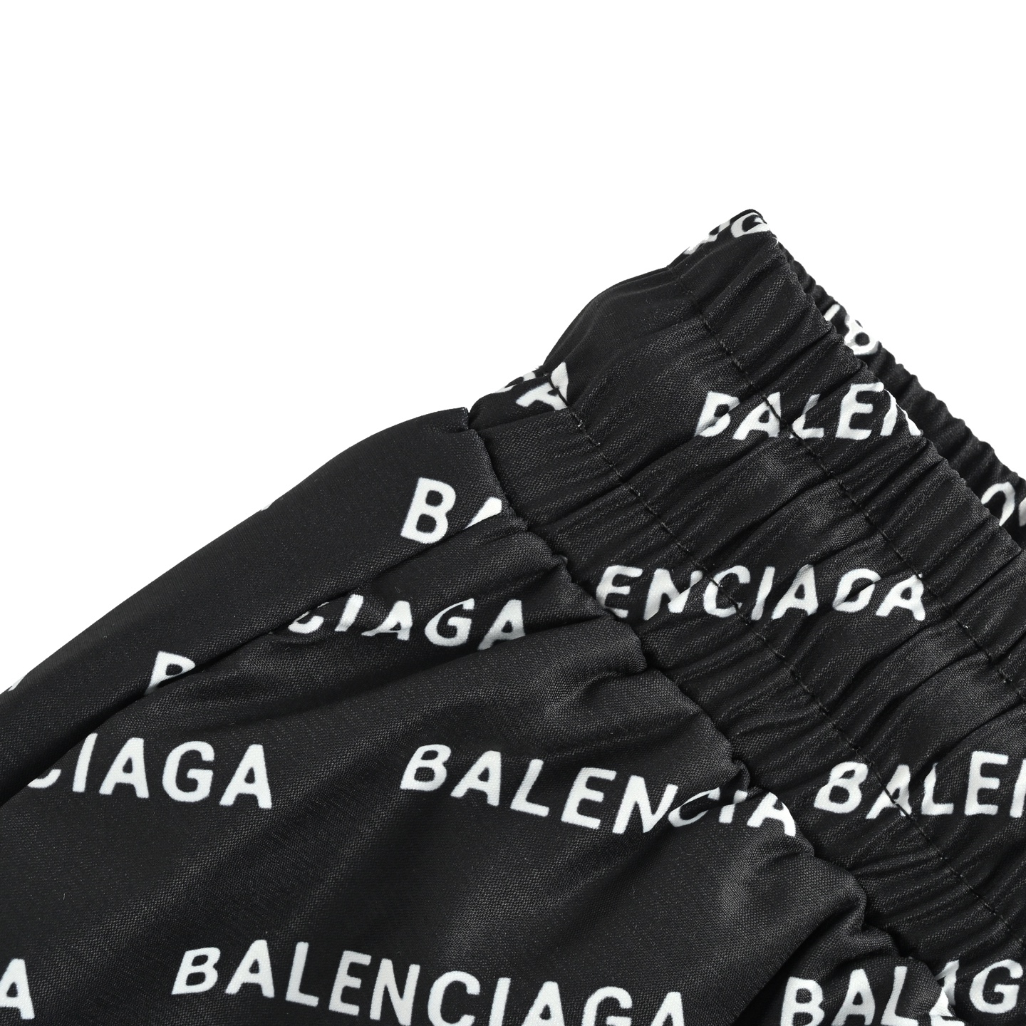 Balenciaga/巴黎世家 25ss 满印弹幕短裤 沙滩旅游必备休闲短裤
