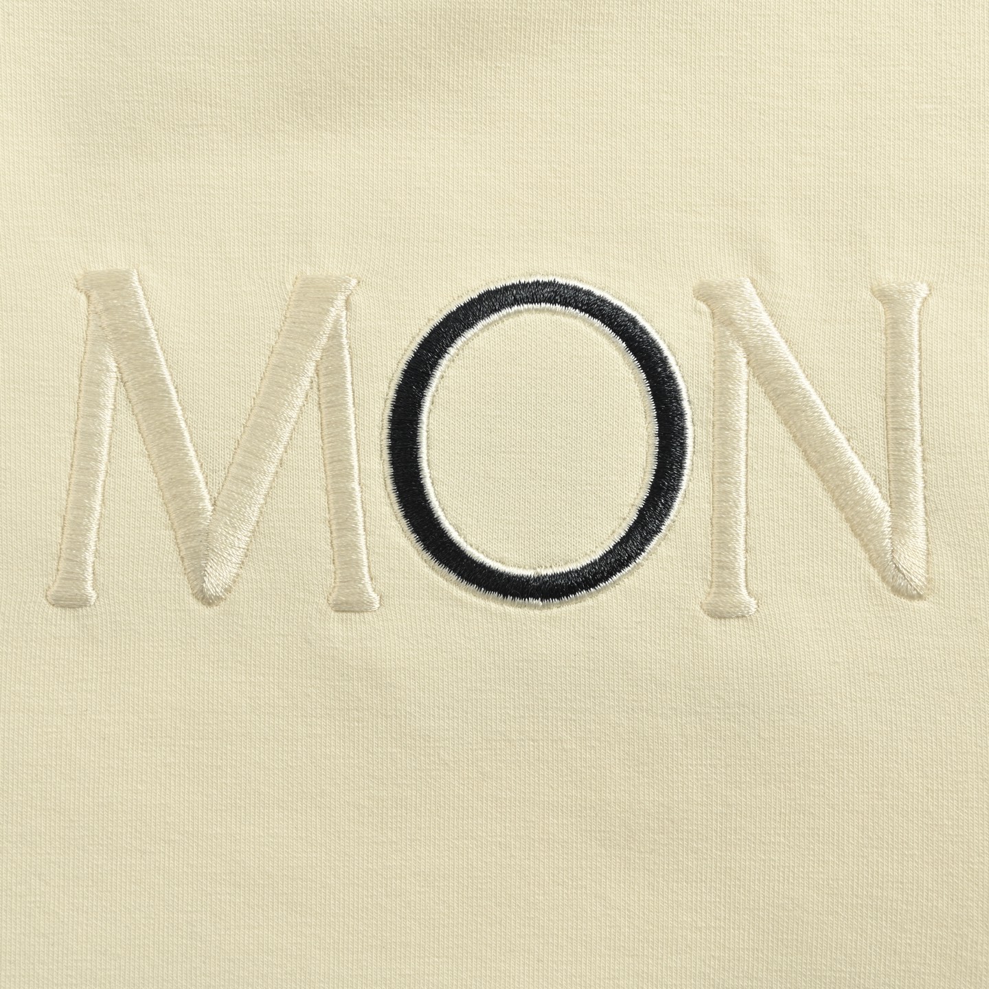 MONCLER/蒙口 25ss 侧边字母后袋刺绣徽标短裤黑色 杏色 灰色-High Quatity Cheap Brand wholesale wholesaler seller Clothes Bags handbags Sneakers Top Fashion Clothing Shoes from China Factory Chinese suppliers best Quality Beautiful Price MONCLER/蒙口 25ss 侧边字母后袋刺绣徽标短裤黑色 杏色 灰色