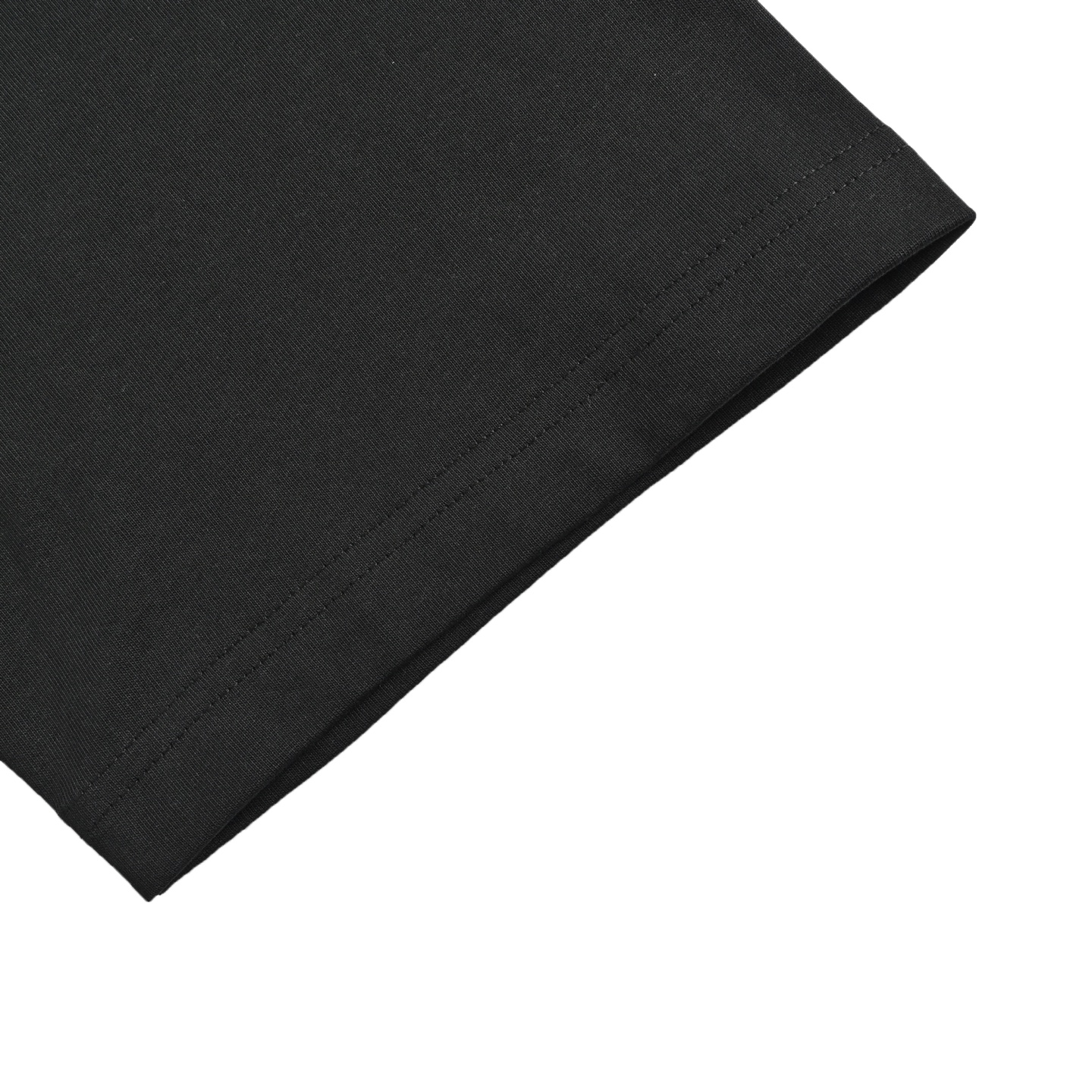 Balenciaga/巴黎世家 25ss 错位字母logo刺绣短袖 胸前是经典的logo