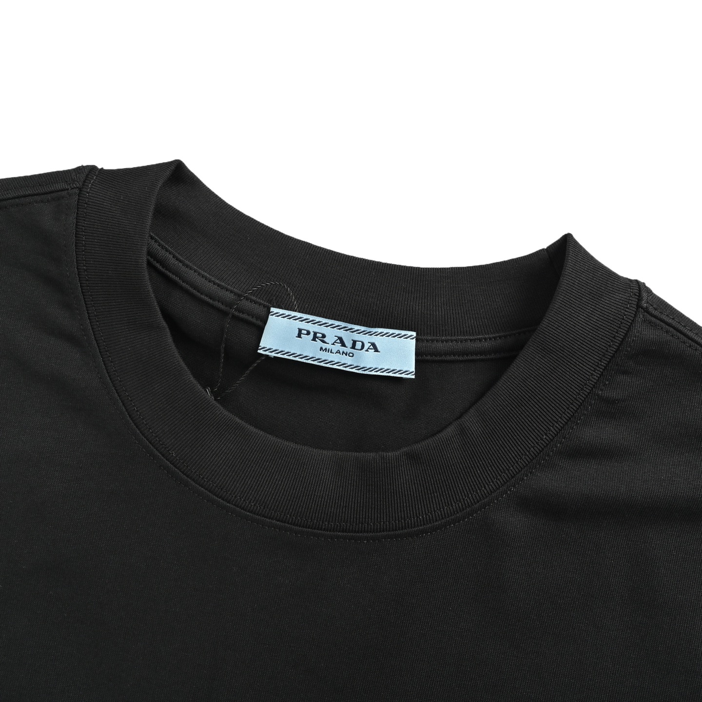 Prada/普拉达 25ss 液态银三角标logo印花短袖 黑色 白色