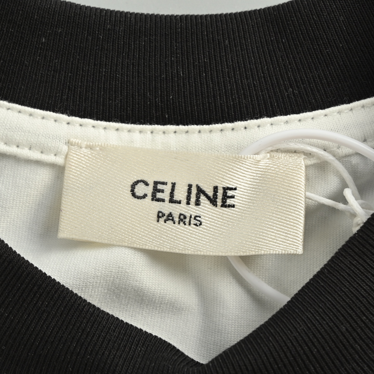 Celine/赛琳 25ss 镂空字母撞色拼接短袖 三标齐全