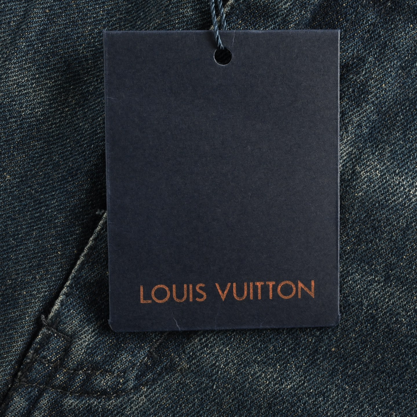 Louis Vuitton/路易威登 老花浮雕压花牛仔短裤
