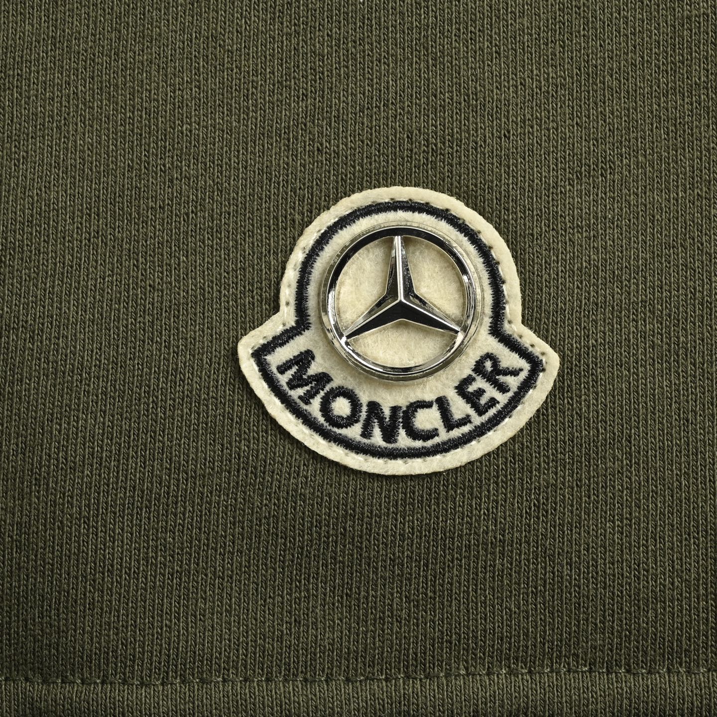 Moncler/蒙口 联名大刺绣棉质短裤