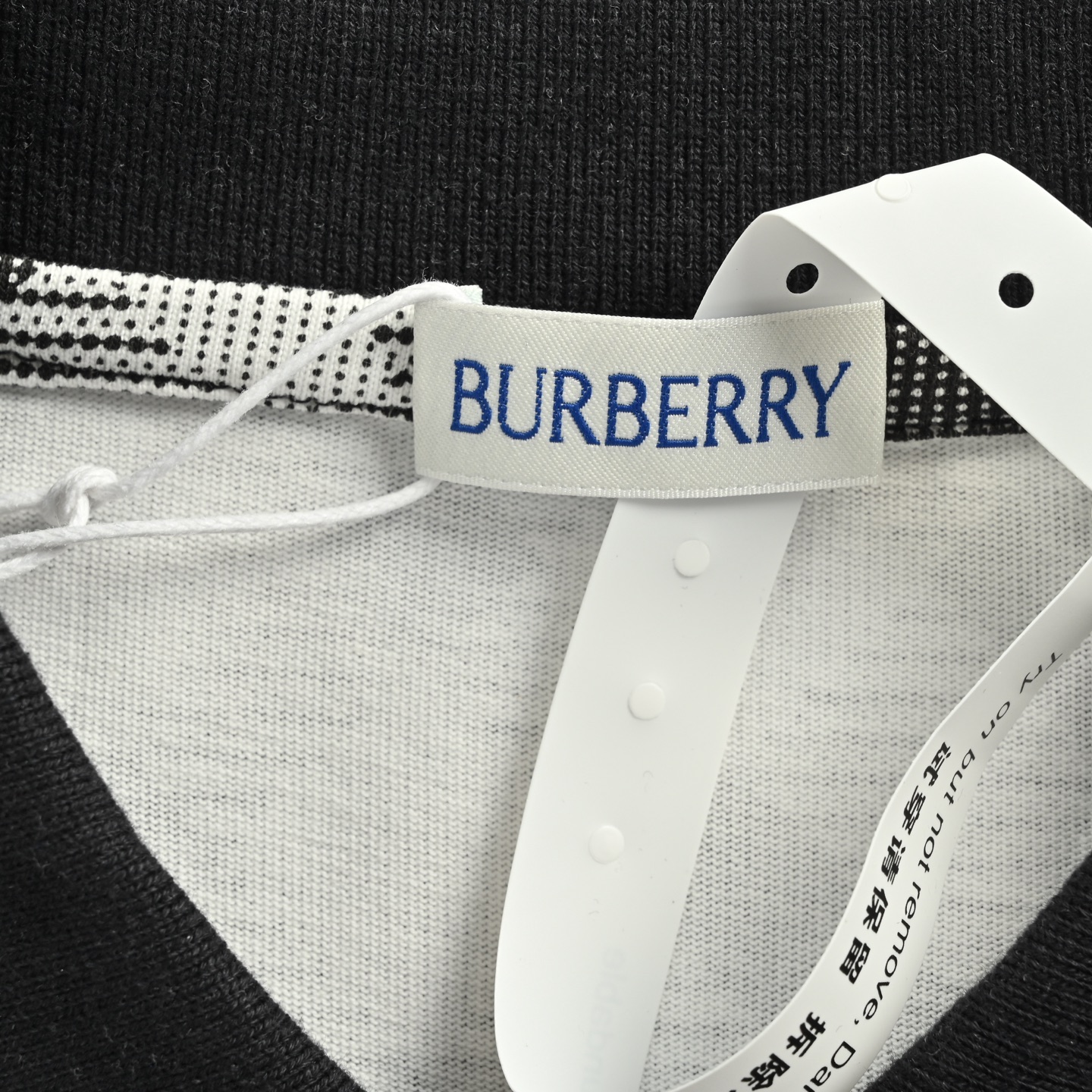 Burberry/巴宝莉 25ss 斜格纹Polo短袖