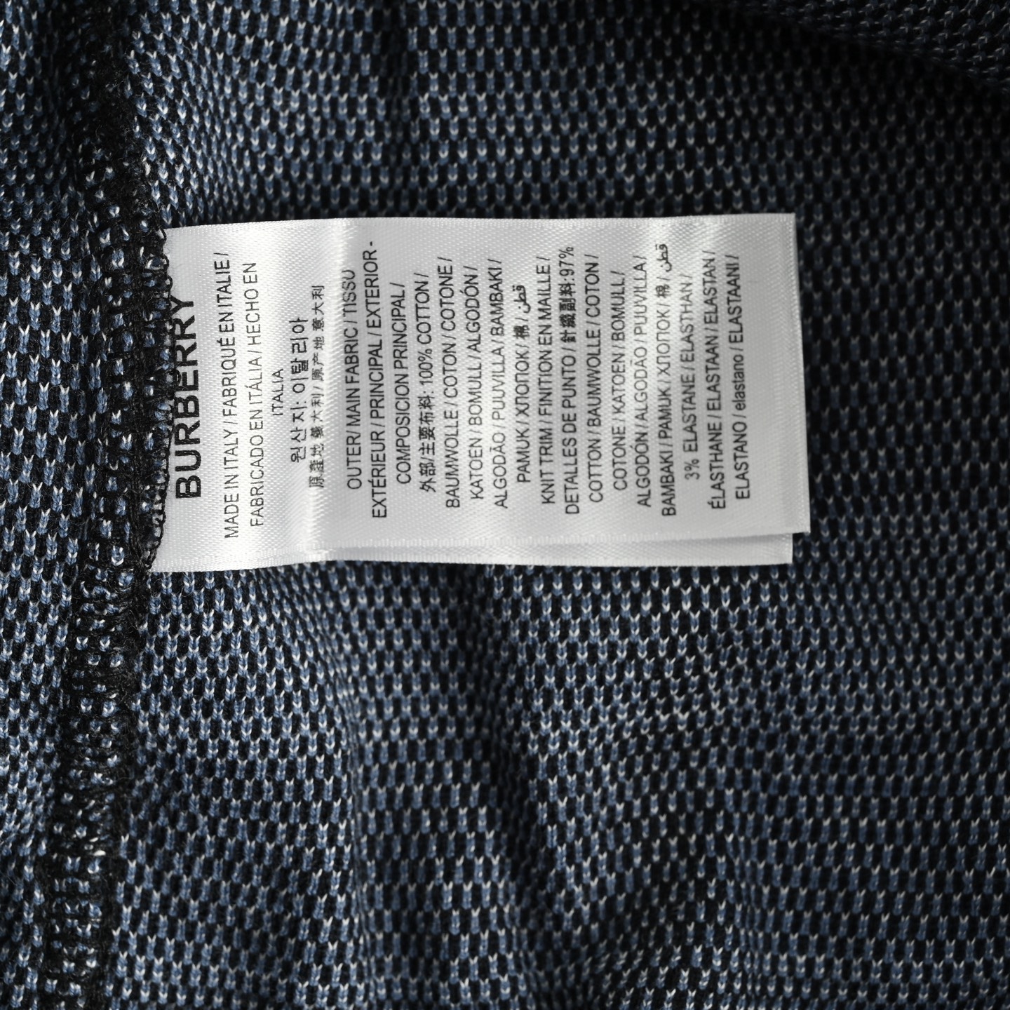 Burberry/巴宝莉 25ss 大格纹针织短裤-Chinese UA Cheap High Quatity Brand Clothes Bags handbags Sneakers wholesale wholesaler seller from China Factory suppliers Fashion Clothing Shoes best Quality Beautiful Price Burberry/巴宝莉 25ss 大格纹针织短裤