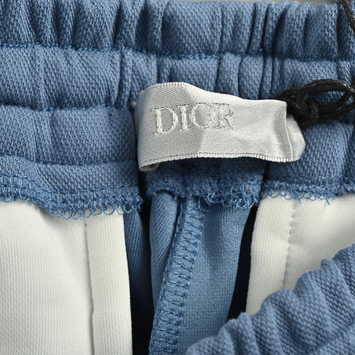 Dior/迪奥 24ss 侧边撞色刺绣字母短裤