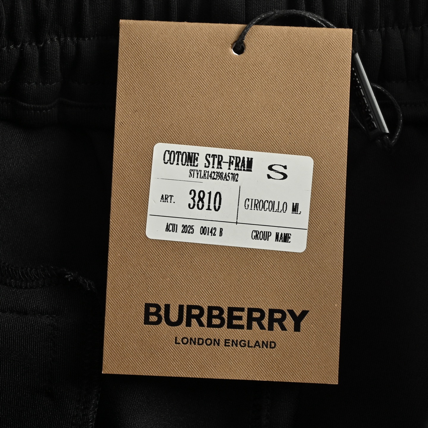 Burberry/巴宝莉 经典格纹贴布拼接短裤 黑色