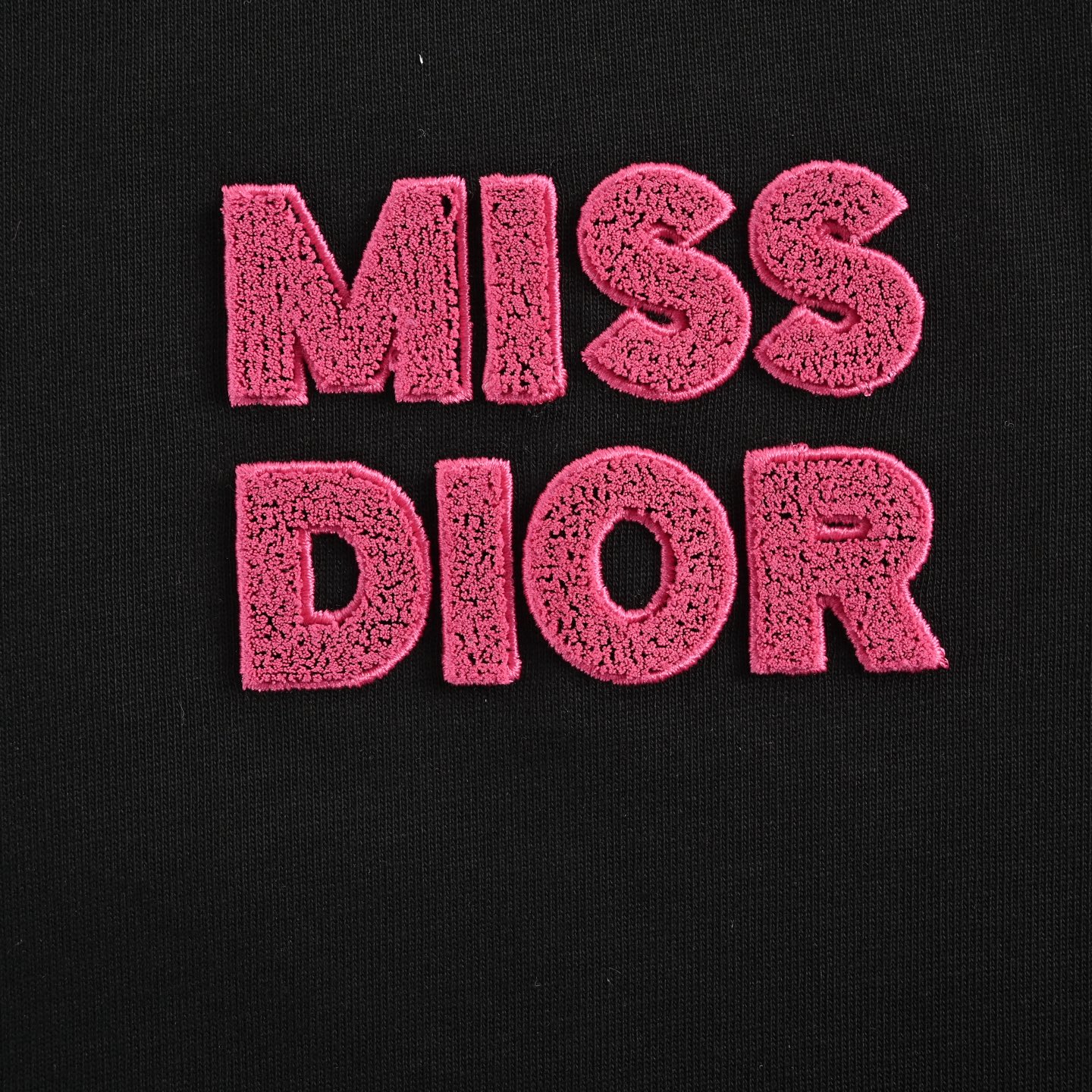 Dior/迪奥 25ss 牙刷植绒字母短袖 26支双纱精梳棉面料 黑色 白色