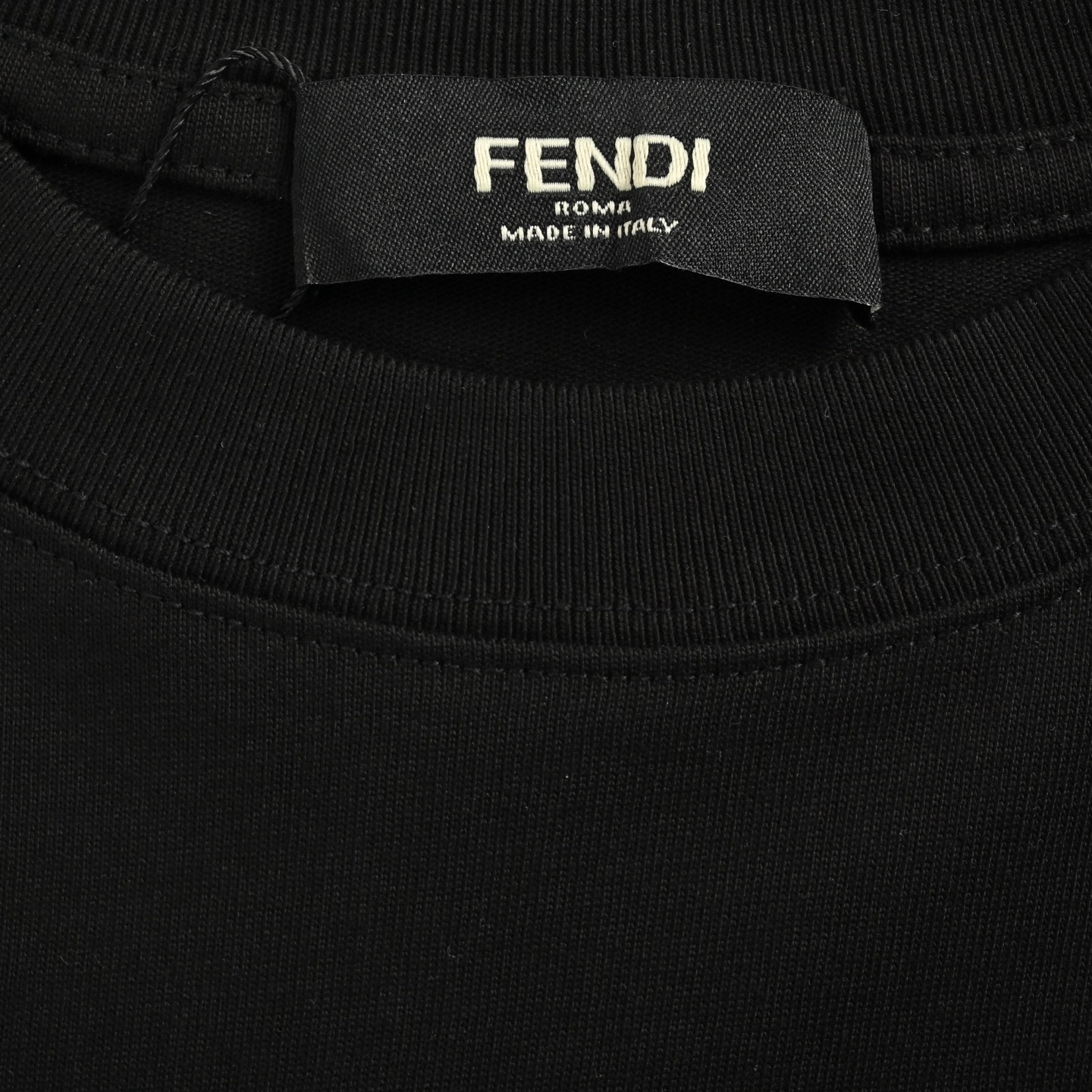 Fendi/芬迪 25ss 小怪兽眼睛植绒压胶短袖