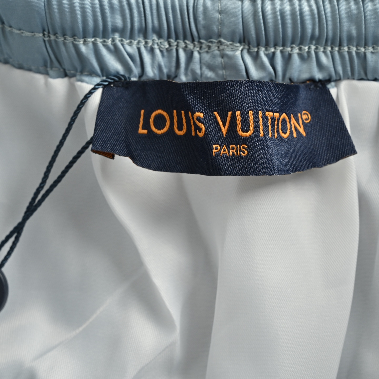 Louis Vuitton/路易威登 25ss 棋盘格压纹提花沙滩短裤-Chinese UA Cheap High Quatity Brand Clothes Bags handbags Sneakers wholesale wholesaler seller from China Factory suppliers Fashion Clothing Shoes best Quality Beautiful Price Louis Vuitton/路易威登 25ss 棋盘格压纹提花沙滩短裤