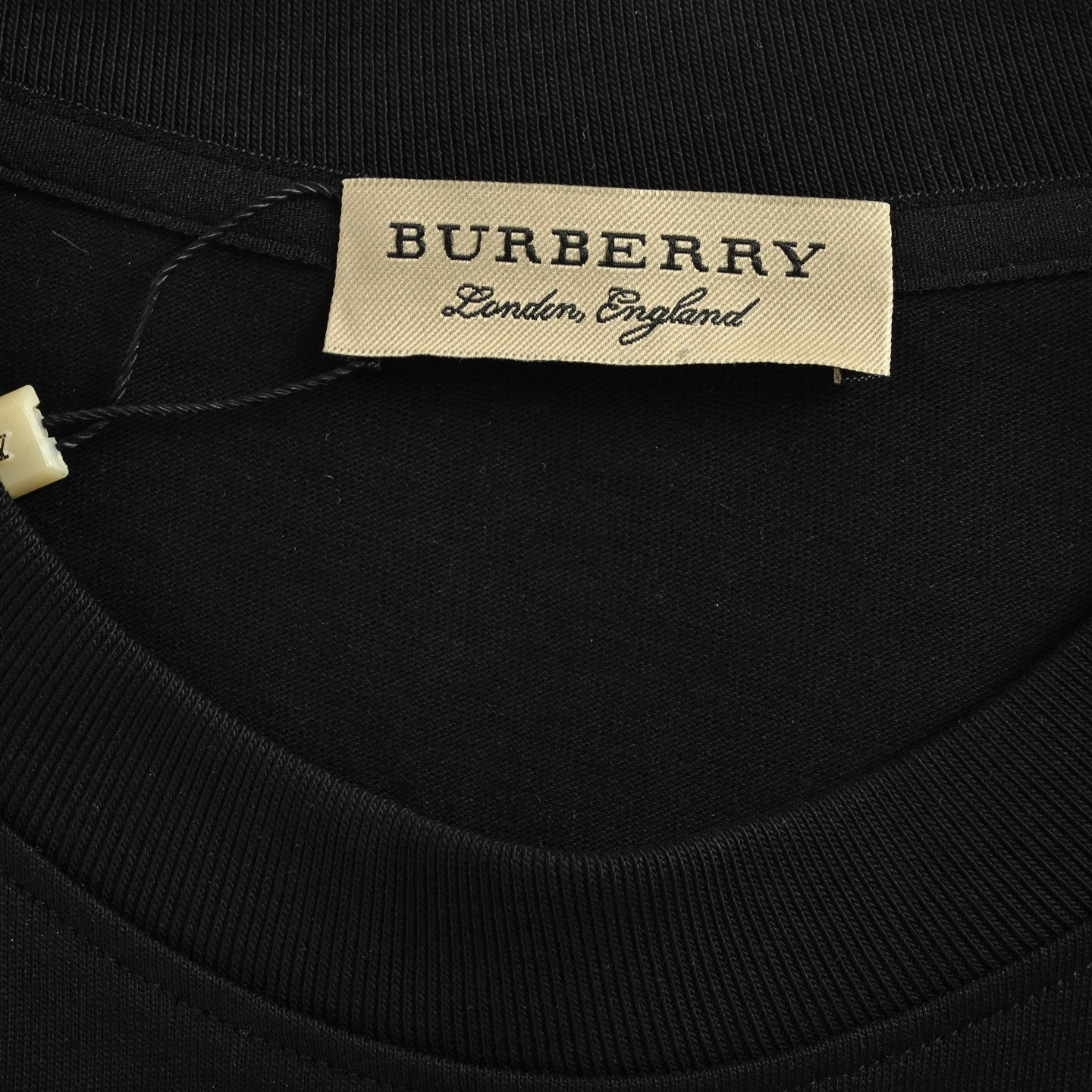 Burberry/巴宝莉 25ss 帆船印花短袖 巴宝莉新款T恤-Chinese UA Cheap High Quatity Brand Clothes Bags handbags Sneakers wholesale wholesaler seller from China Factory suppliers Fashion Clothing Shoes best Quality Beautiful Price Burberry/巴宝莉 25ss 帆船印花短袖 巴宝莉新款T恤