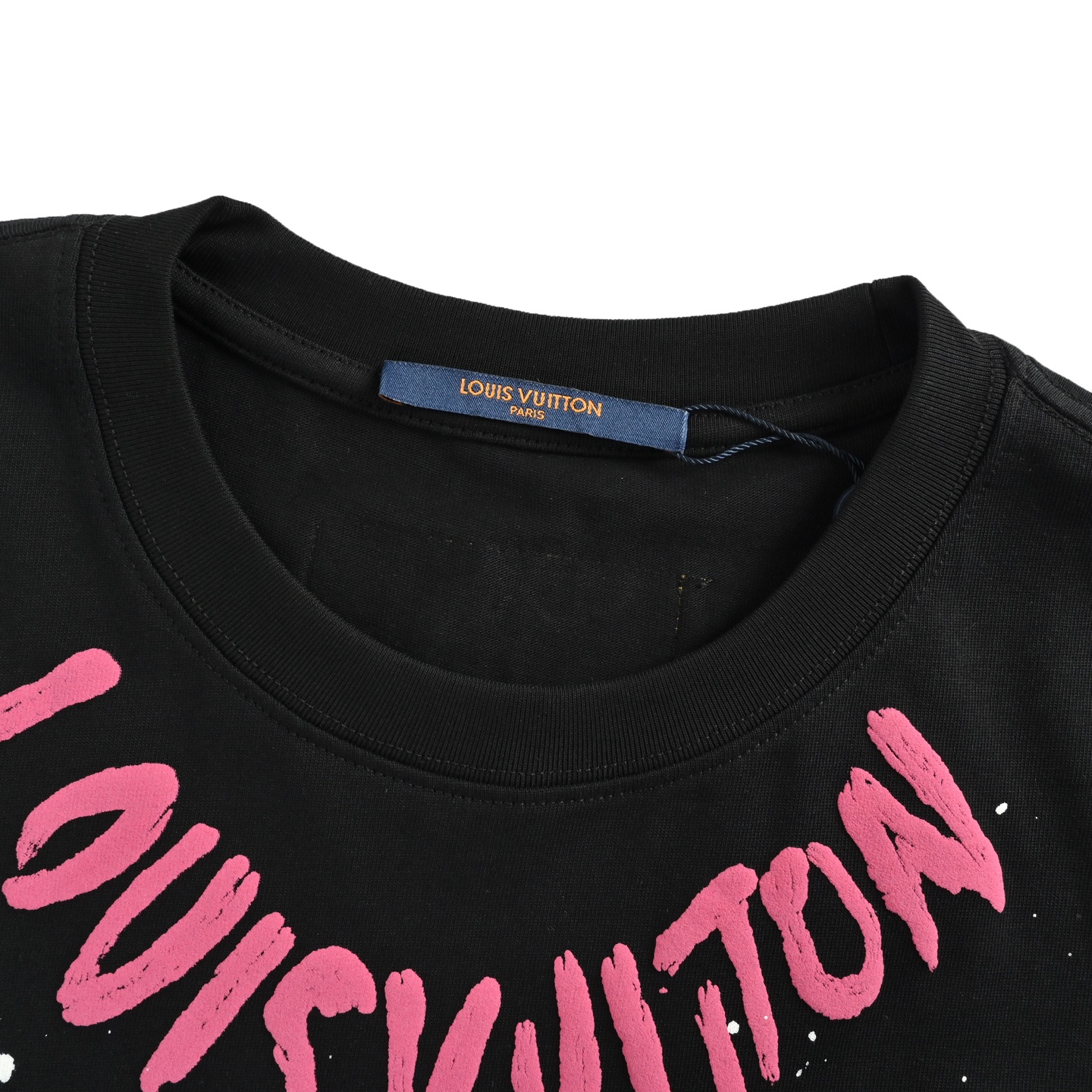 Louis Vuitton/路易威登 25ss 涂鸦logo印花短袖 白色 黑色-Chinese UA Cheap High Quatity Brand Clothes Bags handbags Sneakers wholesale wholesaler seller from China Factory suppliers Fashion Clothing Shoes best Quality Beautiful Price Louis Vuitton/路易威登 25ss 涂鸦logo印花短袖 白色 黑色