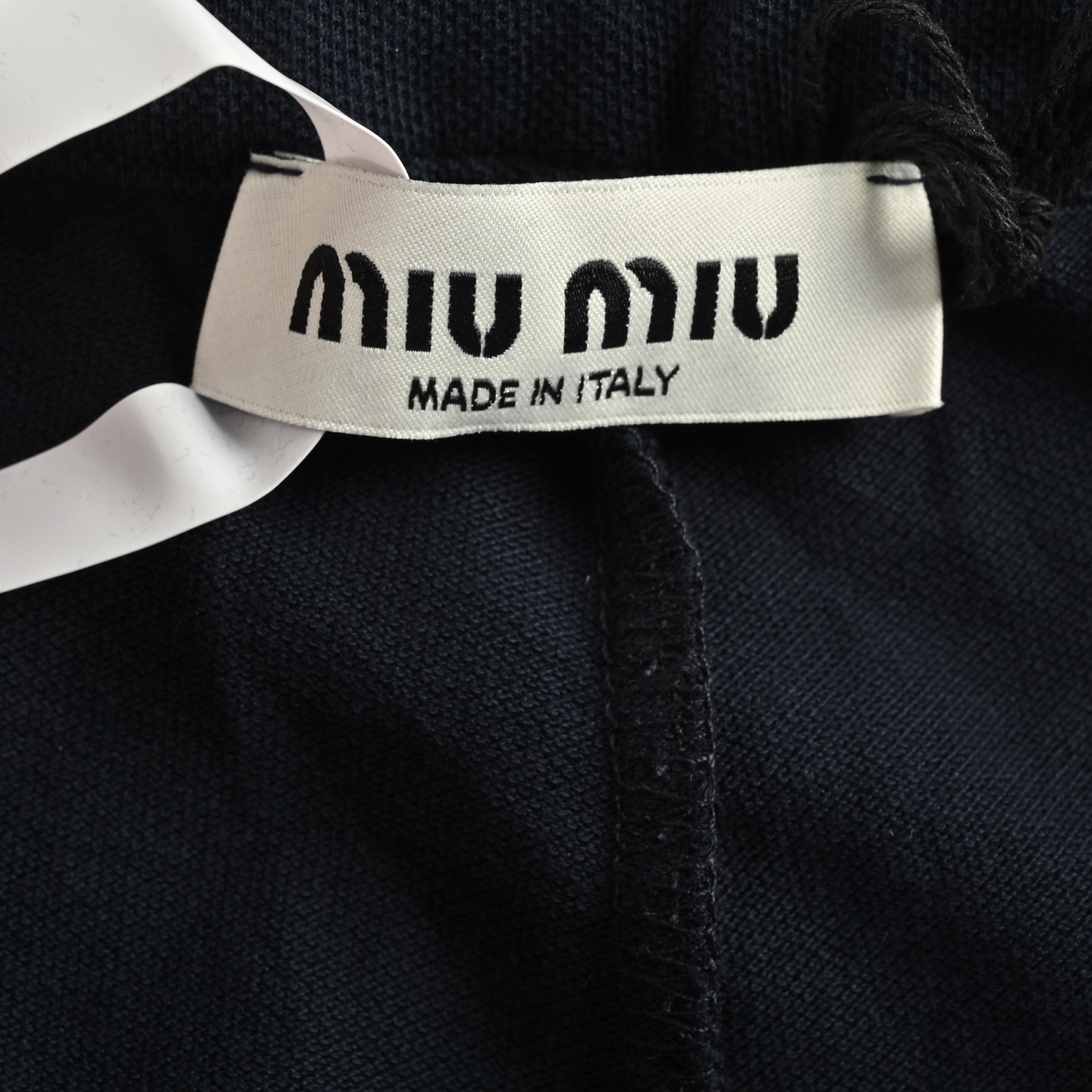 Miu Miu/缪缪 25ss 小字母刺绣短裤