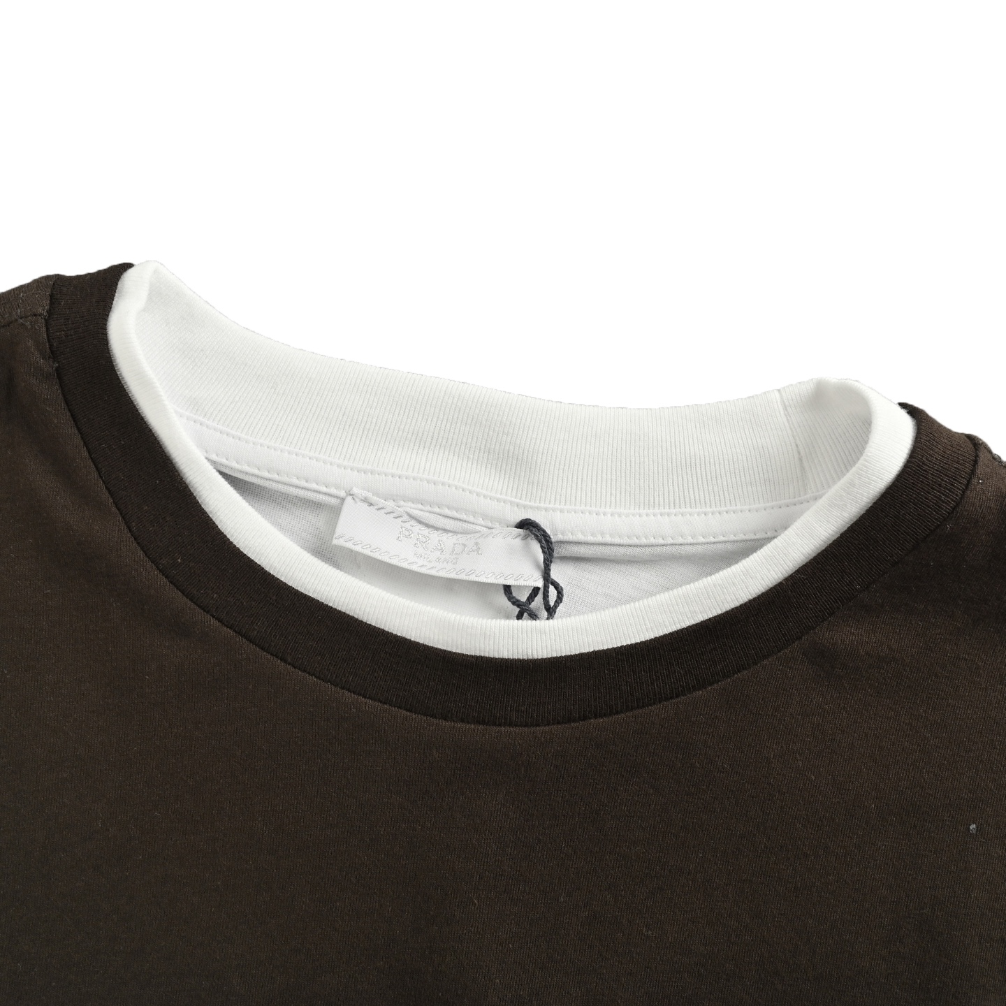 Prada/普拉达 布标白边假两件短袖