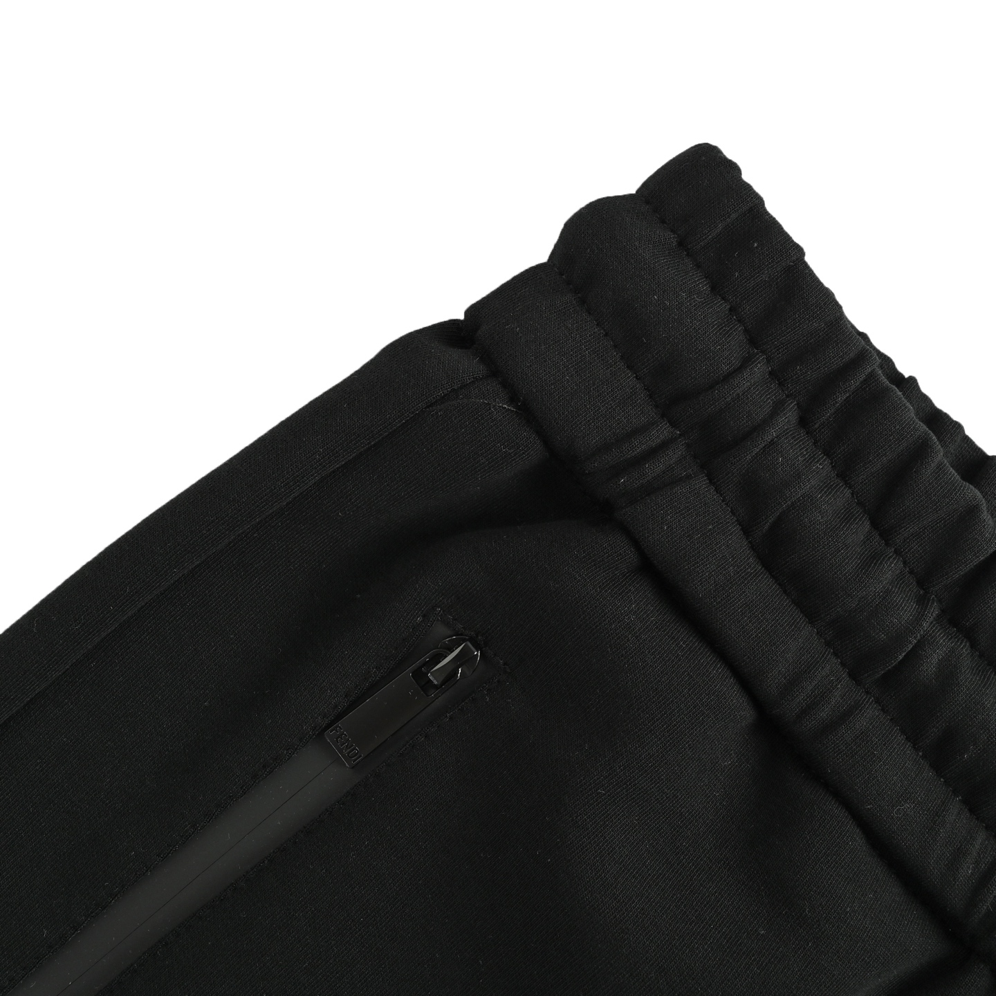 Fendi/芬迪 25ss 压胶拉链口袋拼接双F短裤杏色 黑色-Chinese UA Cheap High Quatity Brand Clothes Bags handbags Sneakers wholesale wholesaler seller from China Factory suppliers Fashion Clothing Shoes best Quality Beautiful Price Fendi/芬迪 25ss 压胶拉链口袋拼接双F短裤杏色 黑色