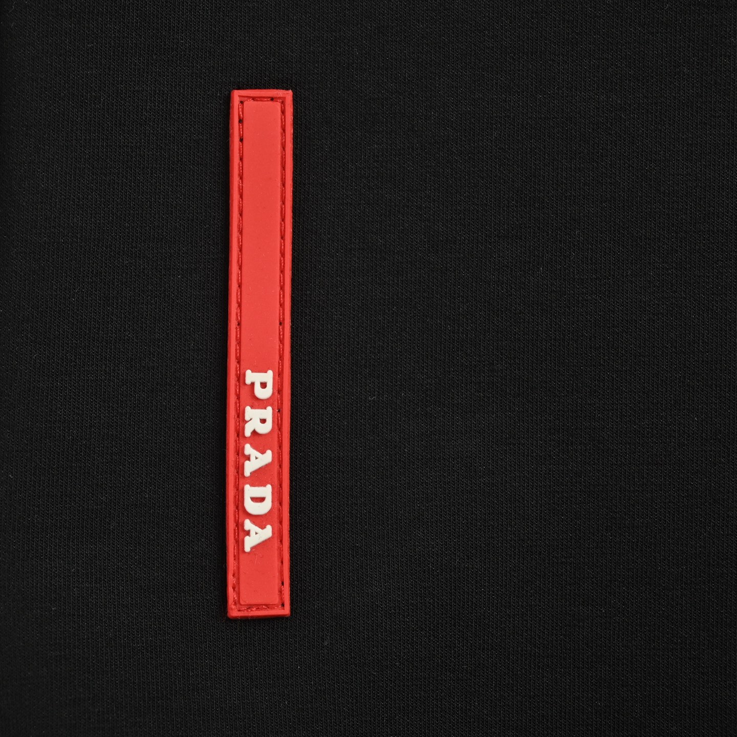 Prada/普拉达 25ss 三角标红胶条logo短裤 白色 黑色-Chinese UA Cheap High Quatity Brand Clothes Bags handbags Sneakers wholesale wholesaler seller from China Factory suppliers Fashion Clothing Shoes best Quality Beautiful Price Prada/普拉达 25ss 三角标红胶条logo短裤 白色 黑色