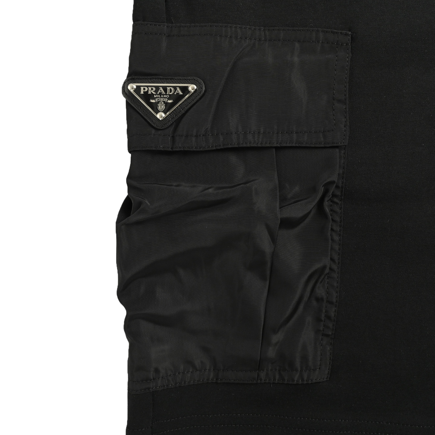 Prada/普拉达 25ss 金属三角标侧口袋工装短裤黑色 杏色-Chinese UA Cheap High Quatity Brand Clothes Bags handbags Sneakers wholesale wholesaler seller from China Factory suppliers Fashion Clothing Shoes best Quality Beautiful Price Prada/普拉达 25ss 金属三角标侧口袋工装短裤黑色 杏色