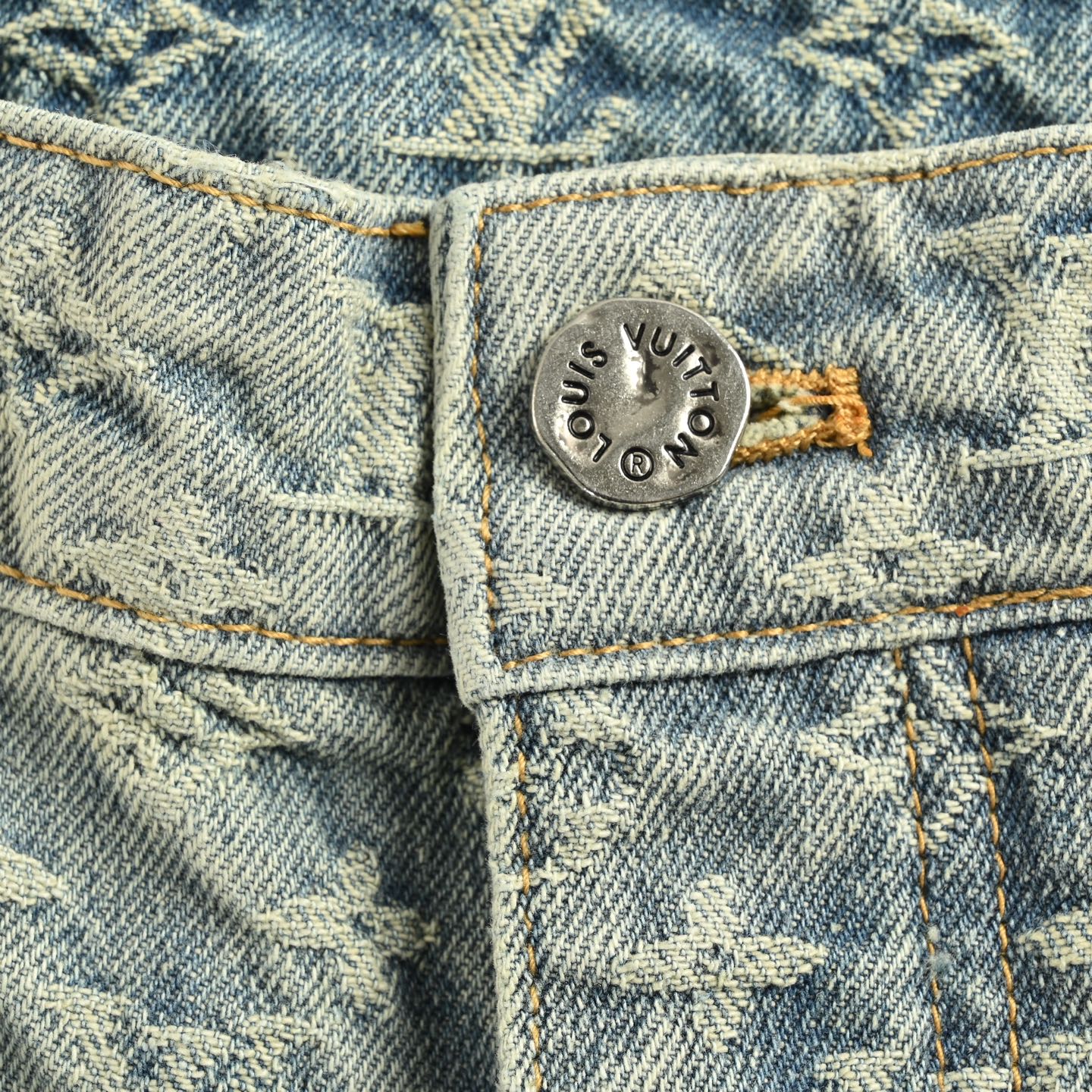 Louis Vuitton/路易威登 渐变火焰老花提花牛仔裤