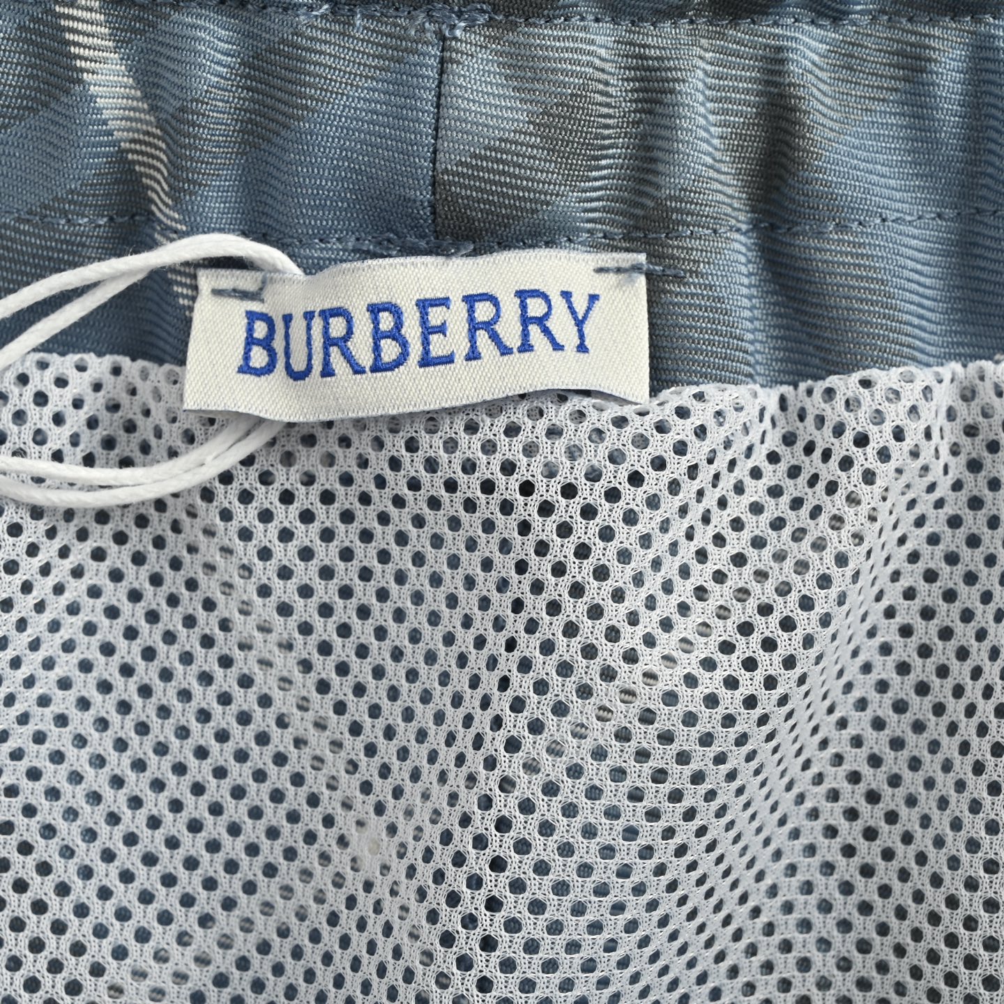 Burberry/巴宝莉 25ss 抽绳斜格纹短裤
